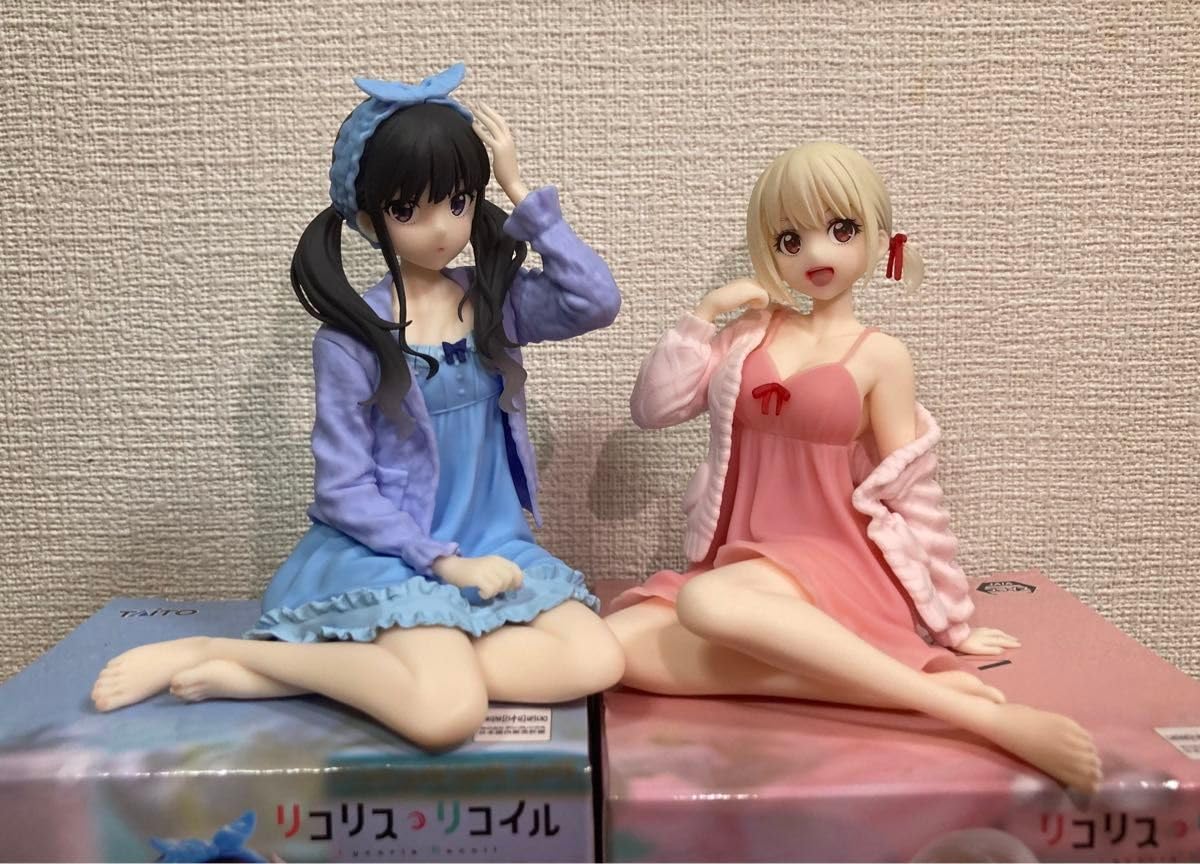 Amazon.co.jp: 未開封 2種セット リコリス・リコイル Desktop Cute 