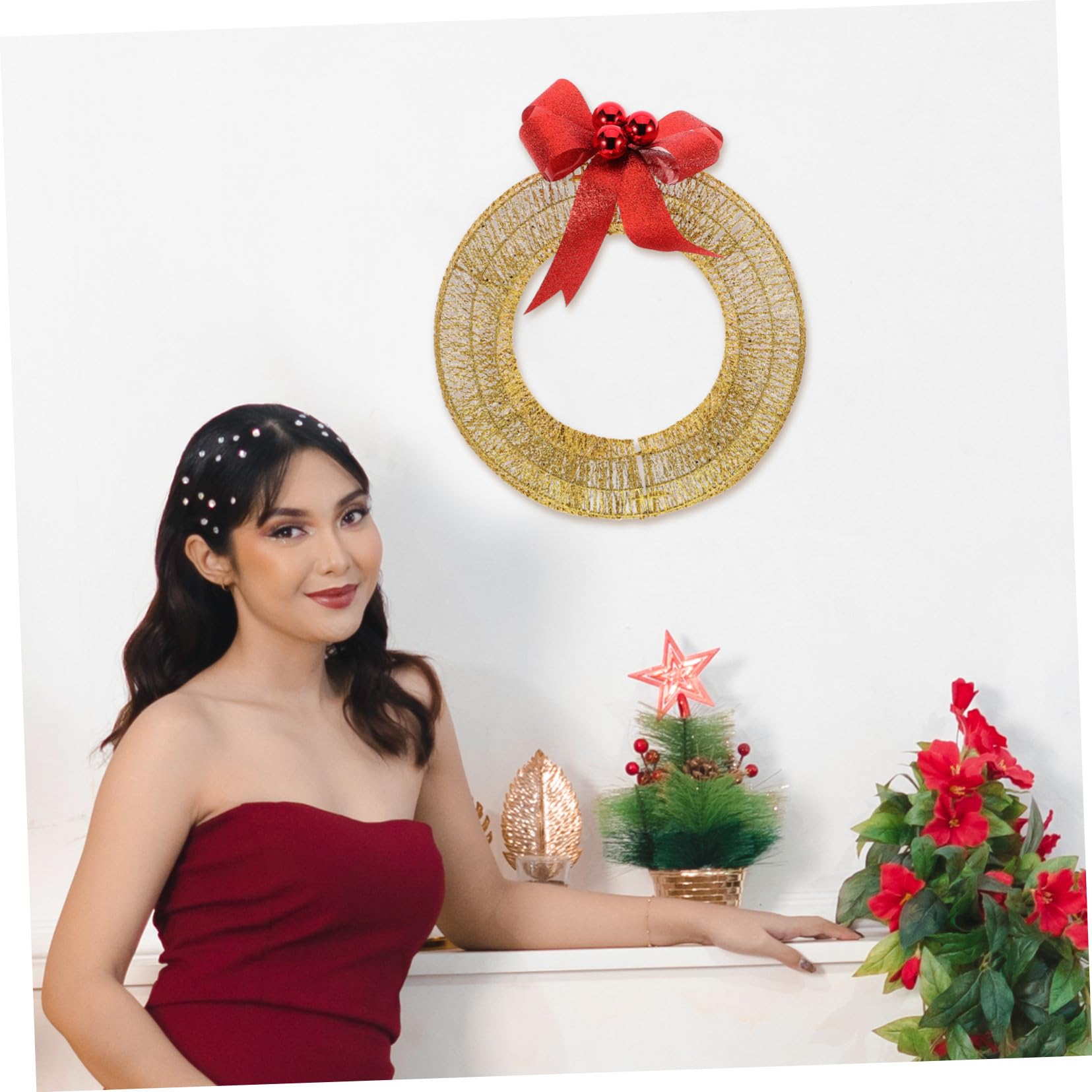 Guirnalda de Navidad Artificial con Luces LED Cálidas y Lazo Dorado Decoración Colgante para Puerta Principal Interior y Exterior