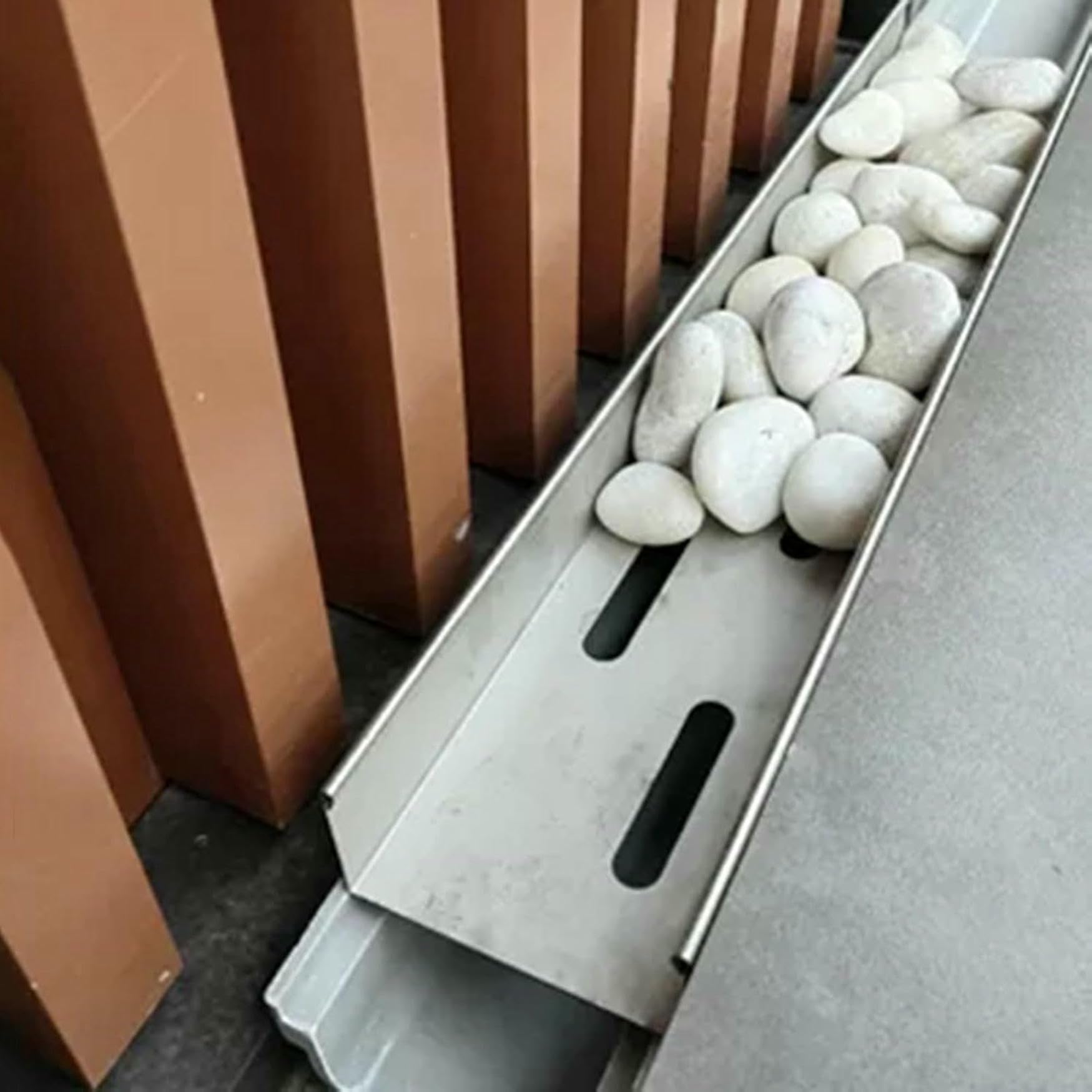 Caniveau extérieur de drainage 1 m pour collecter l'eau de pluie de la terrasse