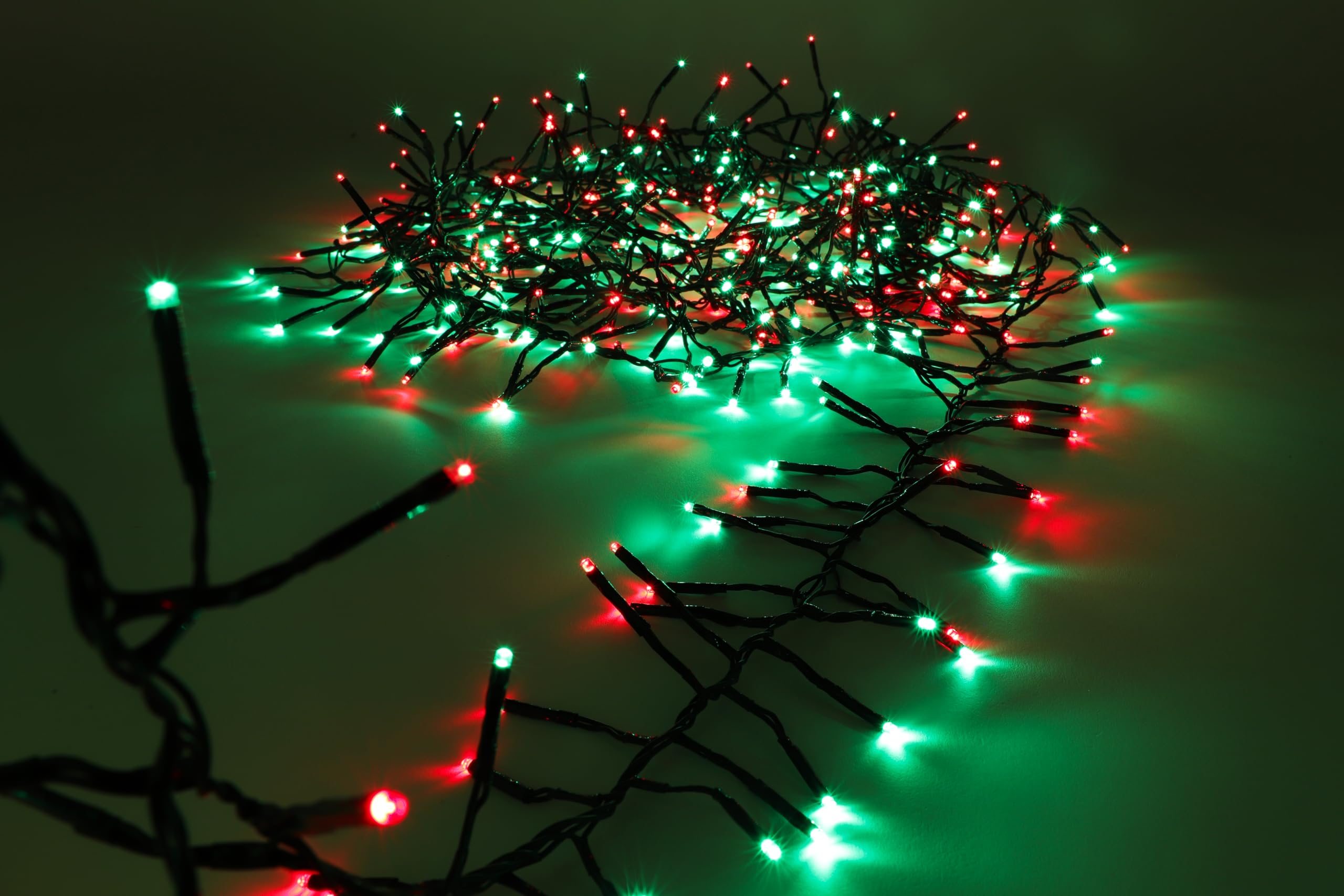 Christmas Concepts® 1000 12m (40ft) Red and Green LED Cluster Lights with 8 Function Controller - Indoor/Outdoor - Energy Efficient A++ - Christmas Lights