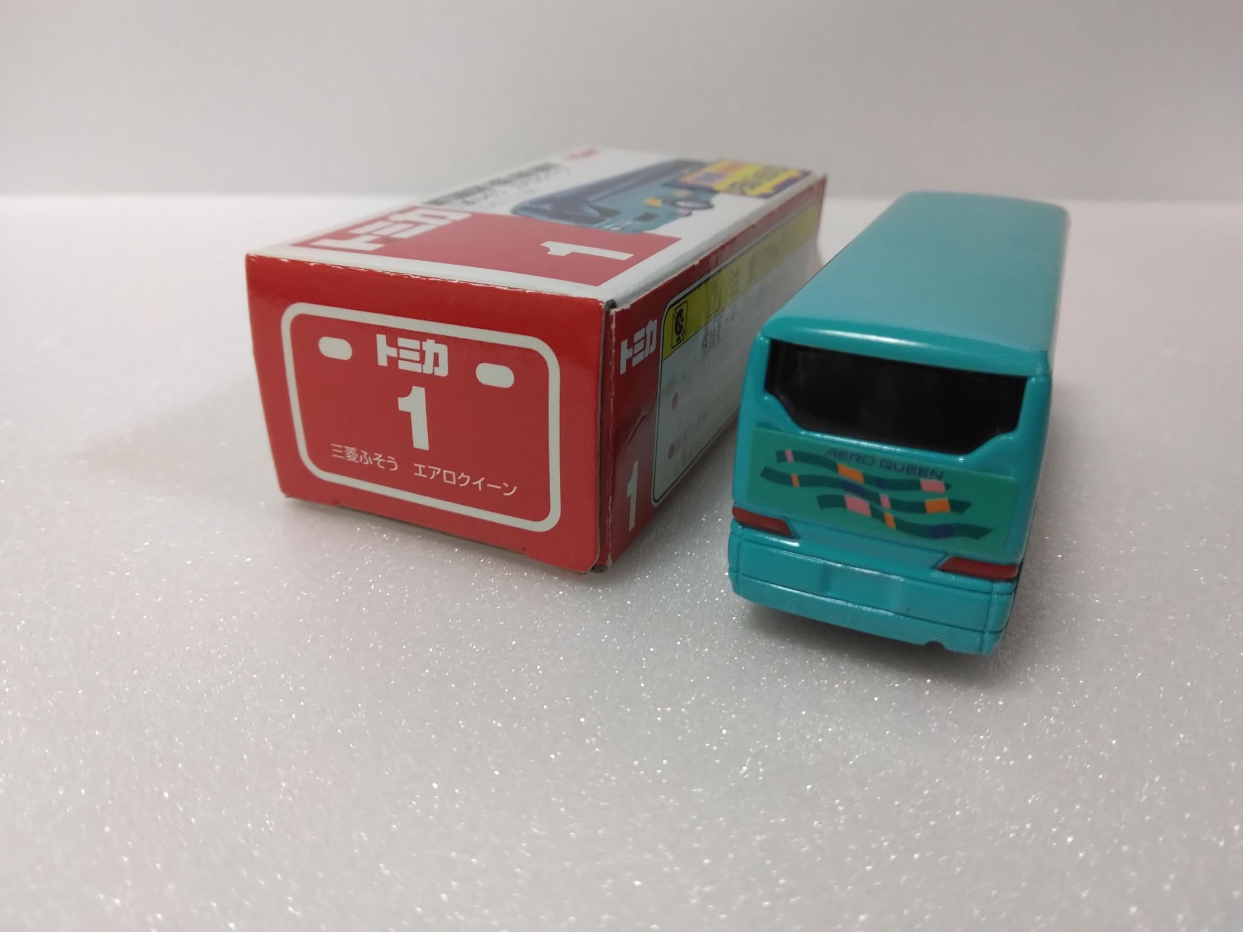 Amazon.co.jp: トミカ №1 三菱ふそう エアロクイーン バス、1/156