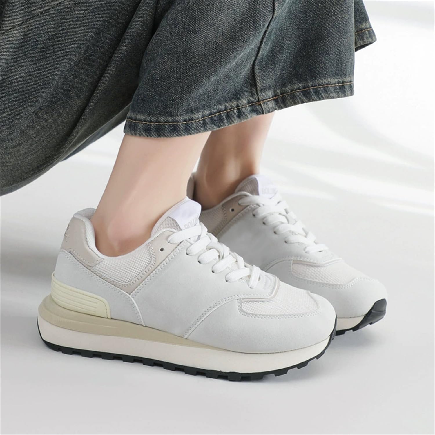 Unisex Fashion Suede Sneakers for Women's Outdoor Running Shoes Men's Classic Indoor Non-Slip Casual Walking Sports Shoes - Image 2