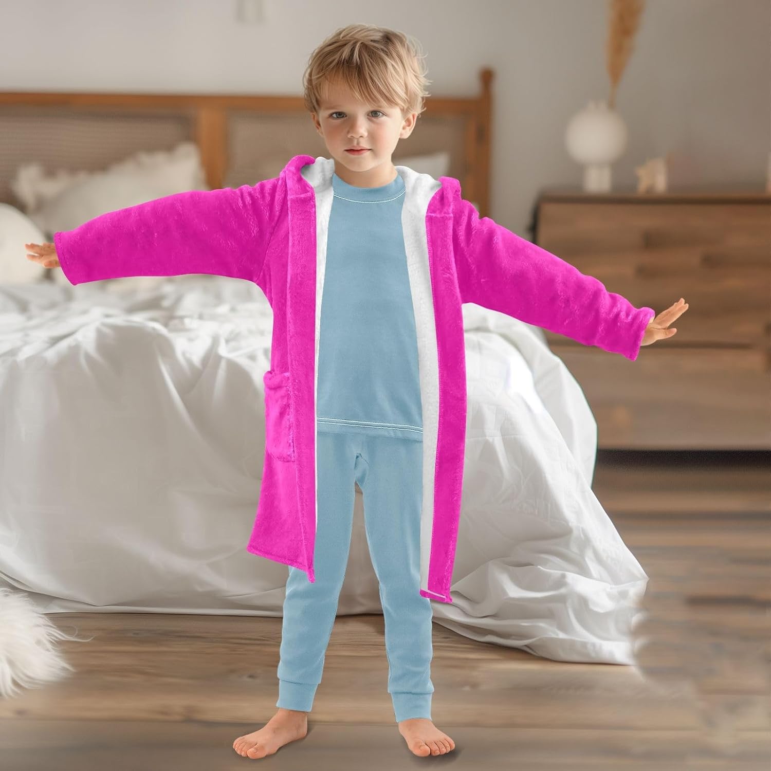 ODAWA Fuchsia Kids Bathrobe, Soft Plush Hooded Towel Robe for Boys Girls, Quick Dry Bath Wrap with Pockets