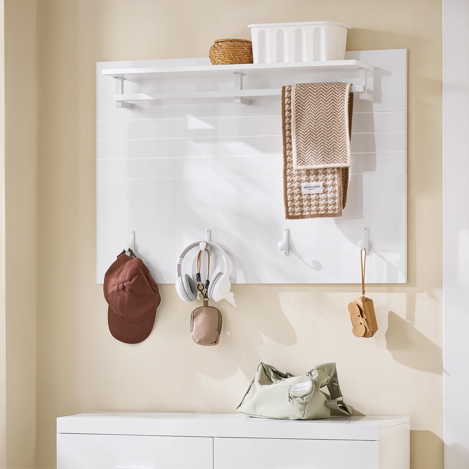 SoBuy Porte manteau mural bois avec patère murale et étagère rangement – Meuble entrée mural multifonction pour salle de bain, cuisine, chambre – Blanc 100x20x70cm, Charge 21kg, FHK36-W