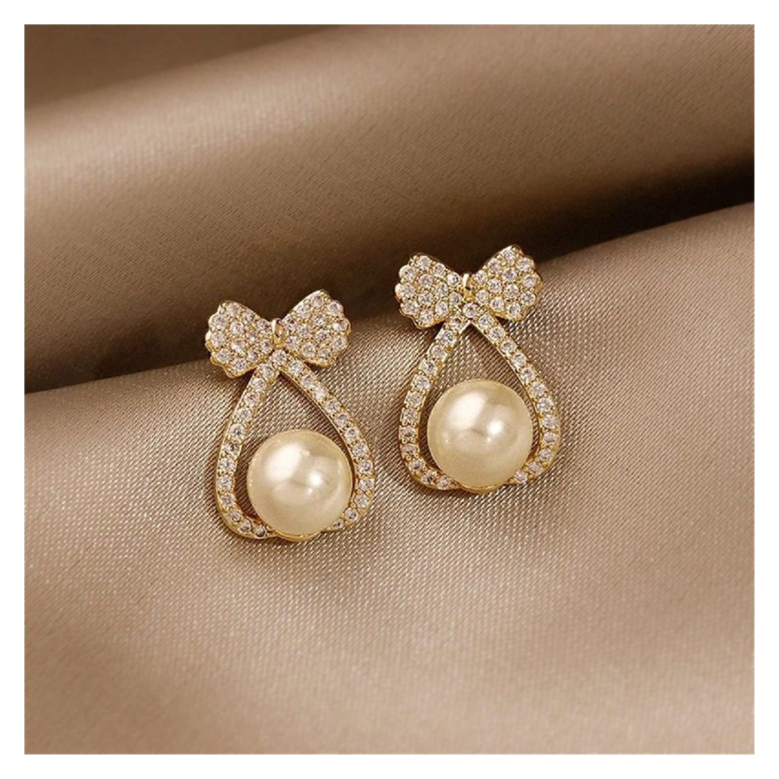 Boucles d'oreilles perles compactes asymétriques légères pour lobes sensibles - 5