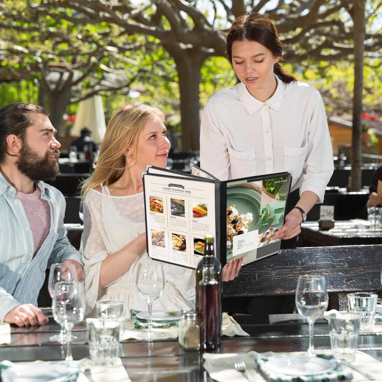 WenYa Fundas de menú A4 (paquete de 20), 4 páginas, 8 vistas, soportes para menús estilo cafetería, borde negro, cubierta transparente para menú de vino con protectores de esquina de metal, se adapta