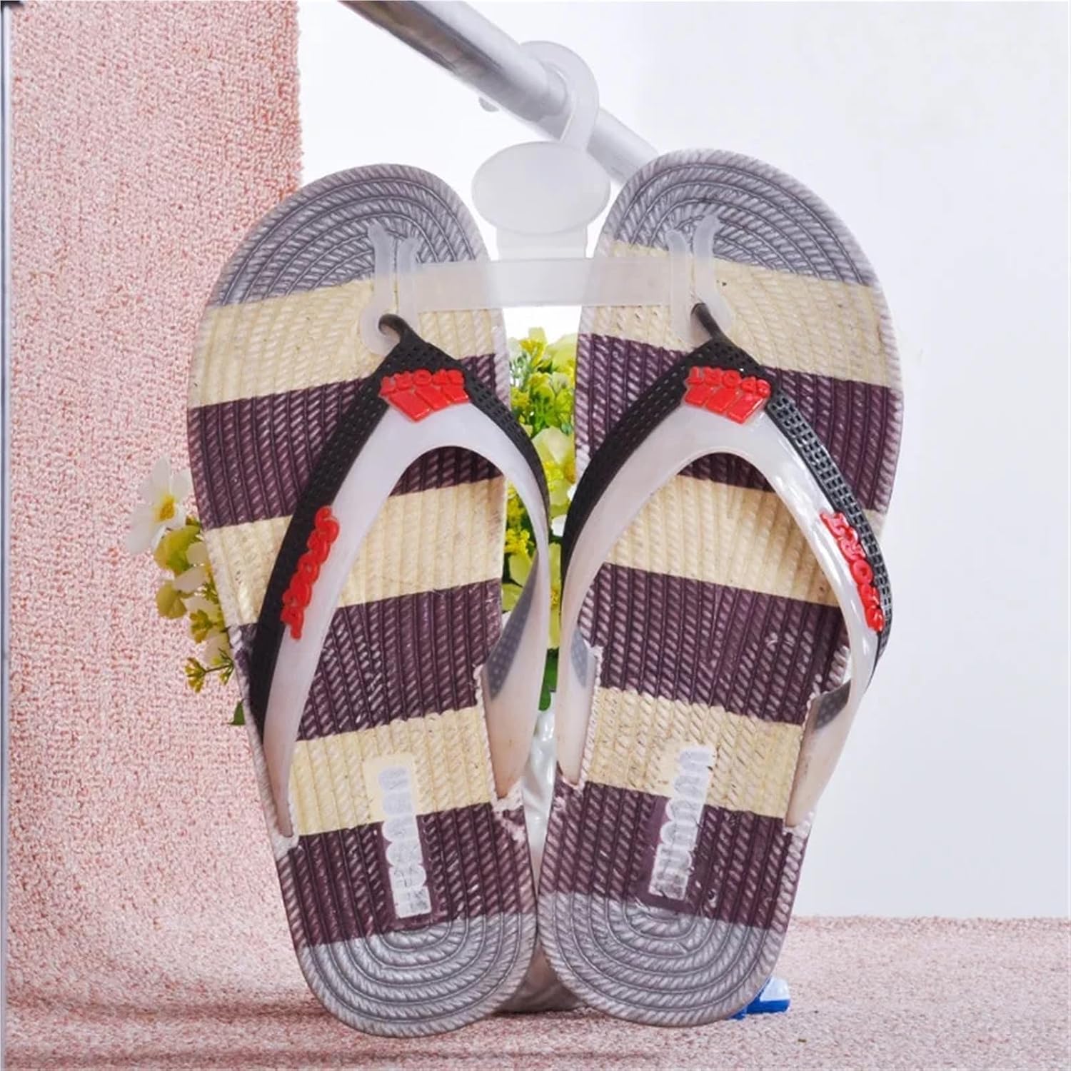 100Pcs Slipper Holder Plastic Sandal Hangers Black Flip Flop Display Hangers Slipper Baby Shoes Tie Scarf Holders for Retail Beach Shops(Black)