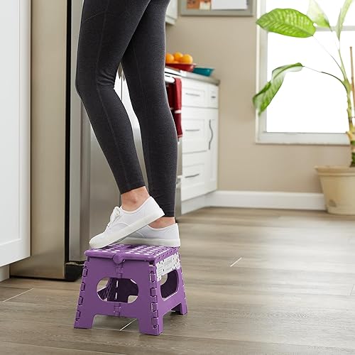 Miniatura 2 de Casafield Taburete plegable de 9 pulgadas con asa, color morado – Taburete plegable portátil de plástico pequeño para niños y adultos – Uso en la