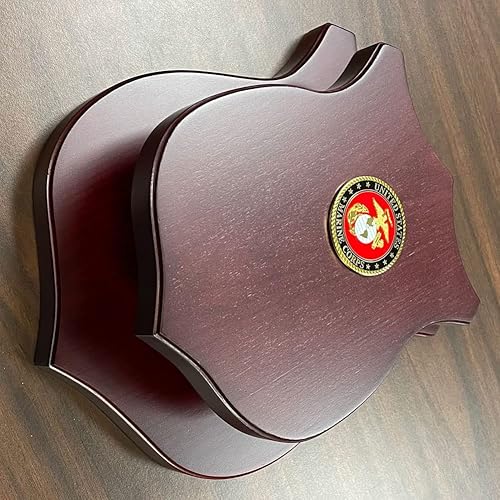 Miniatura 8 de MEDALS OF AMERICA EST. 1976 Escudo de exhibición de espada con sello USMC, Cereza