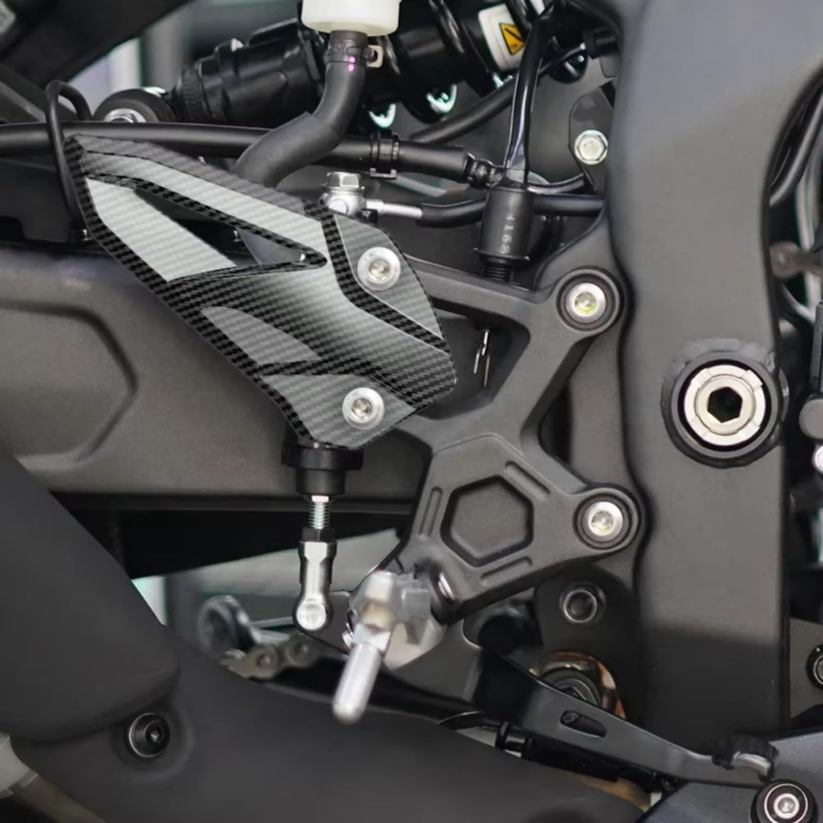 Compatibile Con Per ZX-4RR 2023-2024 Moto Smerigliato Rilievo Del Carro Armato Decalcomania Trazione Grip Accessori Universali Antiscivolo Serbatoio(Carbon look)