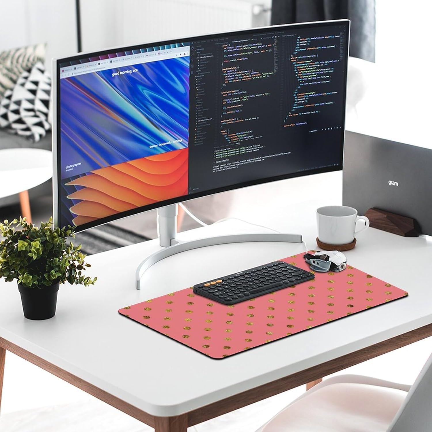 Mouse Pads Chic Gold and Pink Dots Desk Mat Gaming Mousepad Non Slip Rubber Mouse Mat for Desk Keyboard, Wireless Mouse, Office Computer