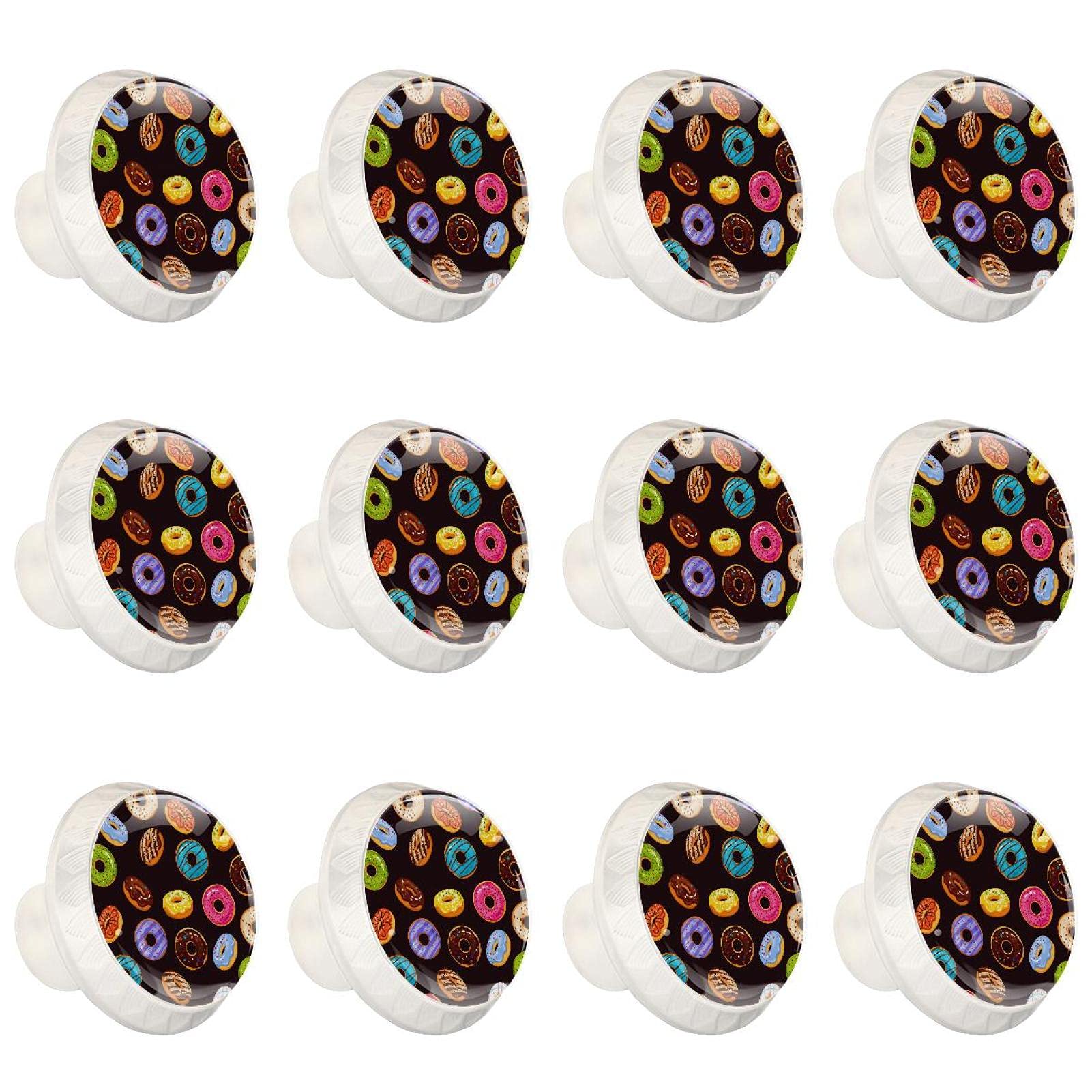 Boutons de placard de cuisine pour remplacer des poignées usées avec style