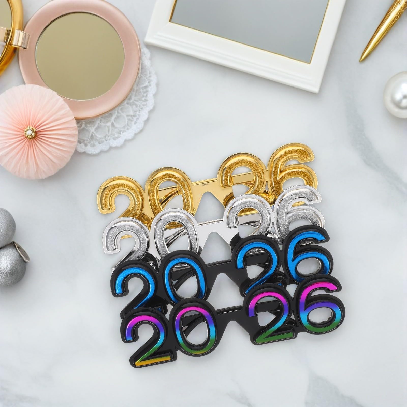 TOYANDONA 20 Stück Lustige Zahlenbrille 2026 aus PC für Silvester und | Farbtreu, Formstabil und Biegefest, Einzigartiges Retro Design, für Weihnachtsfeiern und Neujahrsanlässe
