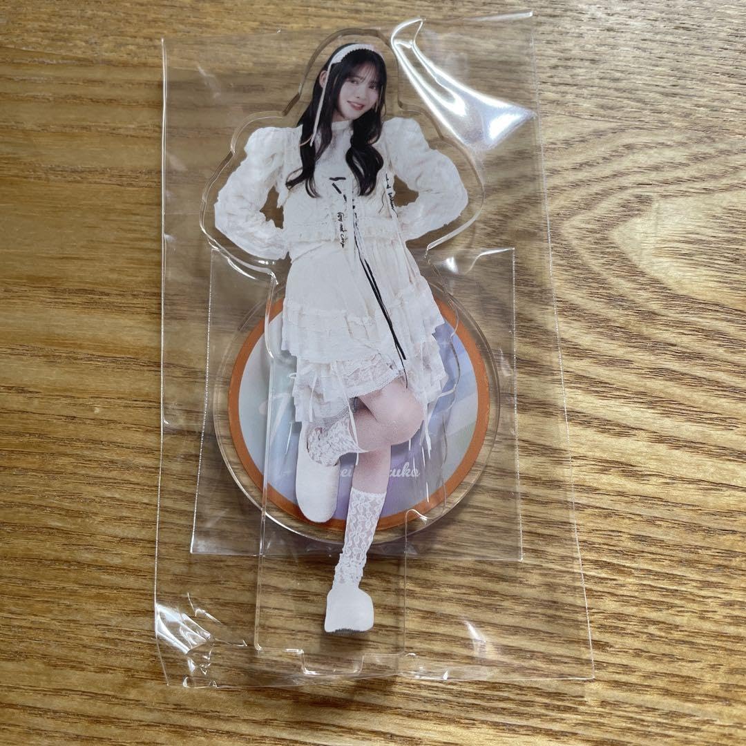 fruitszipper ラッフルクジ 鎮西寿々歌アクスタ