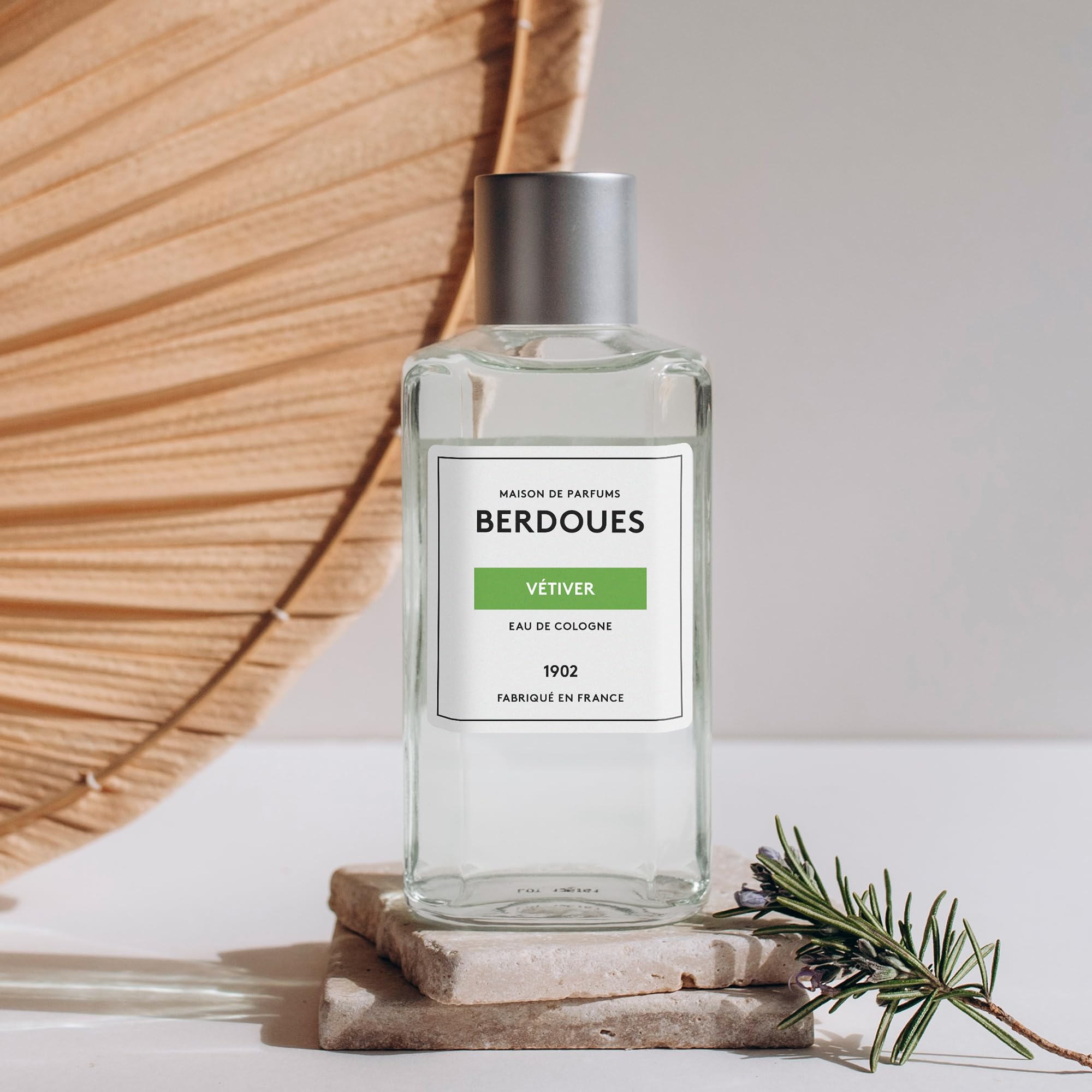 BERDOUES 1902 Eau de Colonia Vetivier, Fresca e Aromatica Made in Francia, Profumo Donna e Uomo, Verbena, Rosmarino, Vetiver, Ricarica 480ml
