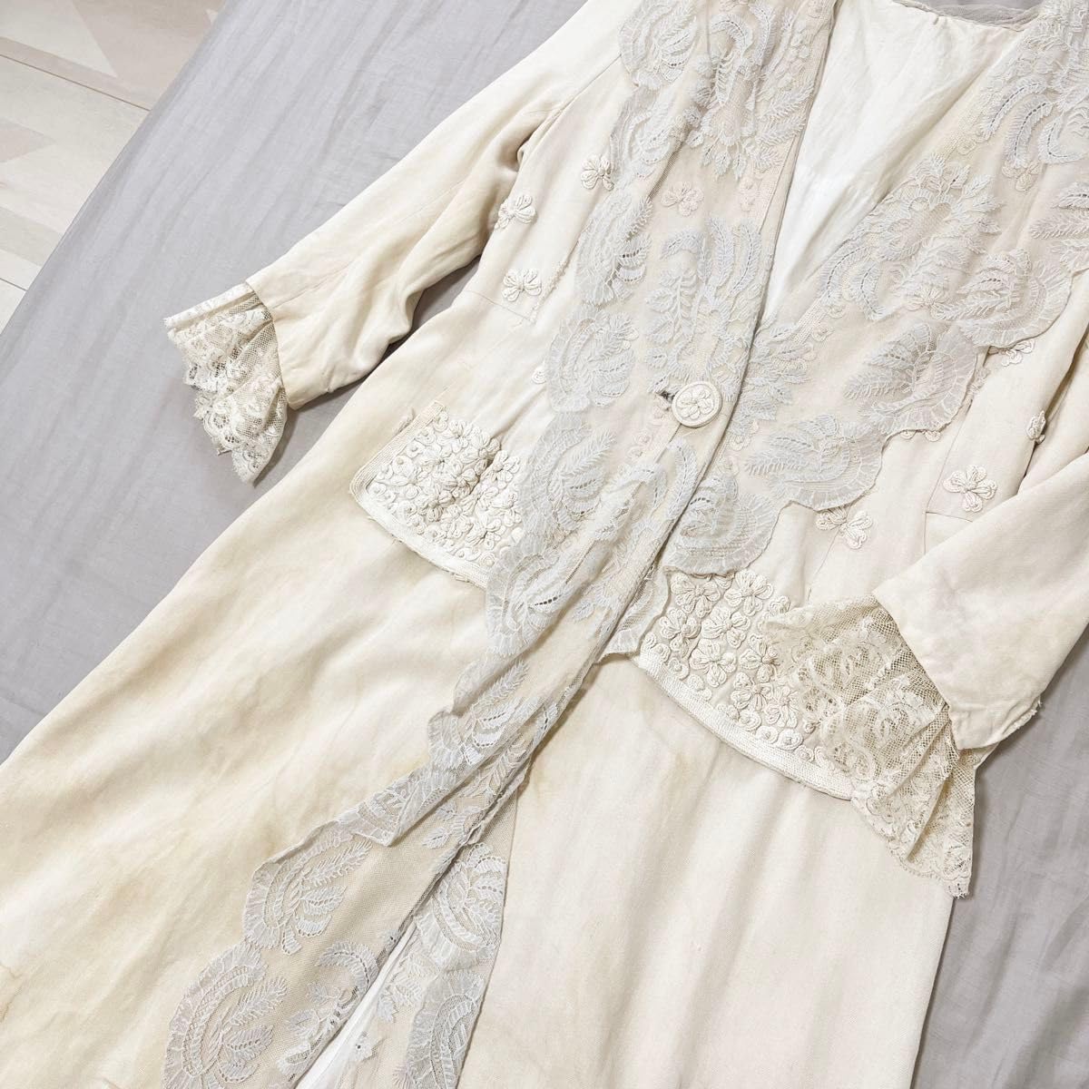 1800sフランスアンティーク お花の刺繍ケープレースコートヴァレシエンヌレース FR ホビー 1800sフランスアンティーク お花の刺繍ケープレース