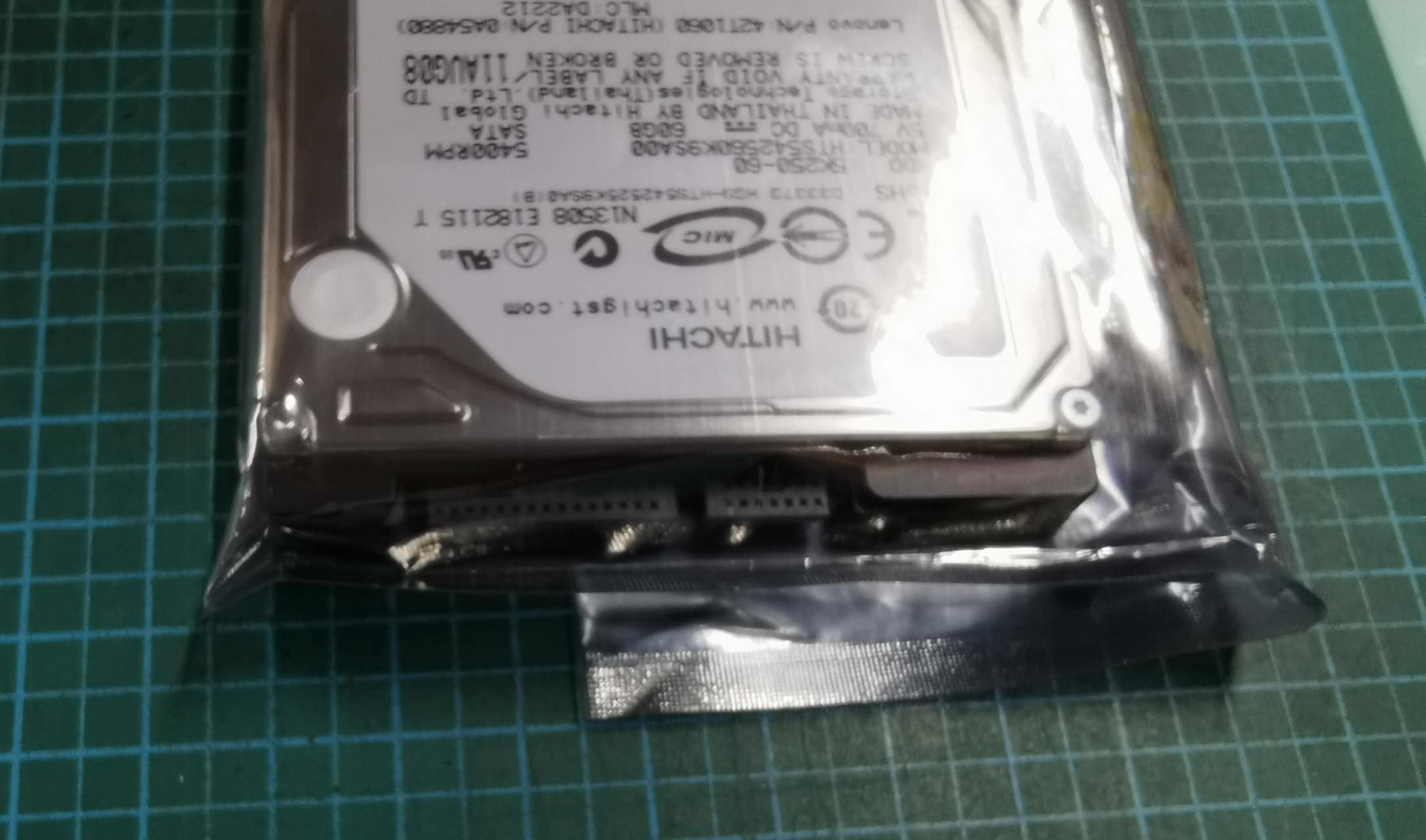 Amazon | IBM 60Gb SATA ハードドライブ 42T1489 | IBM | 内蔵