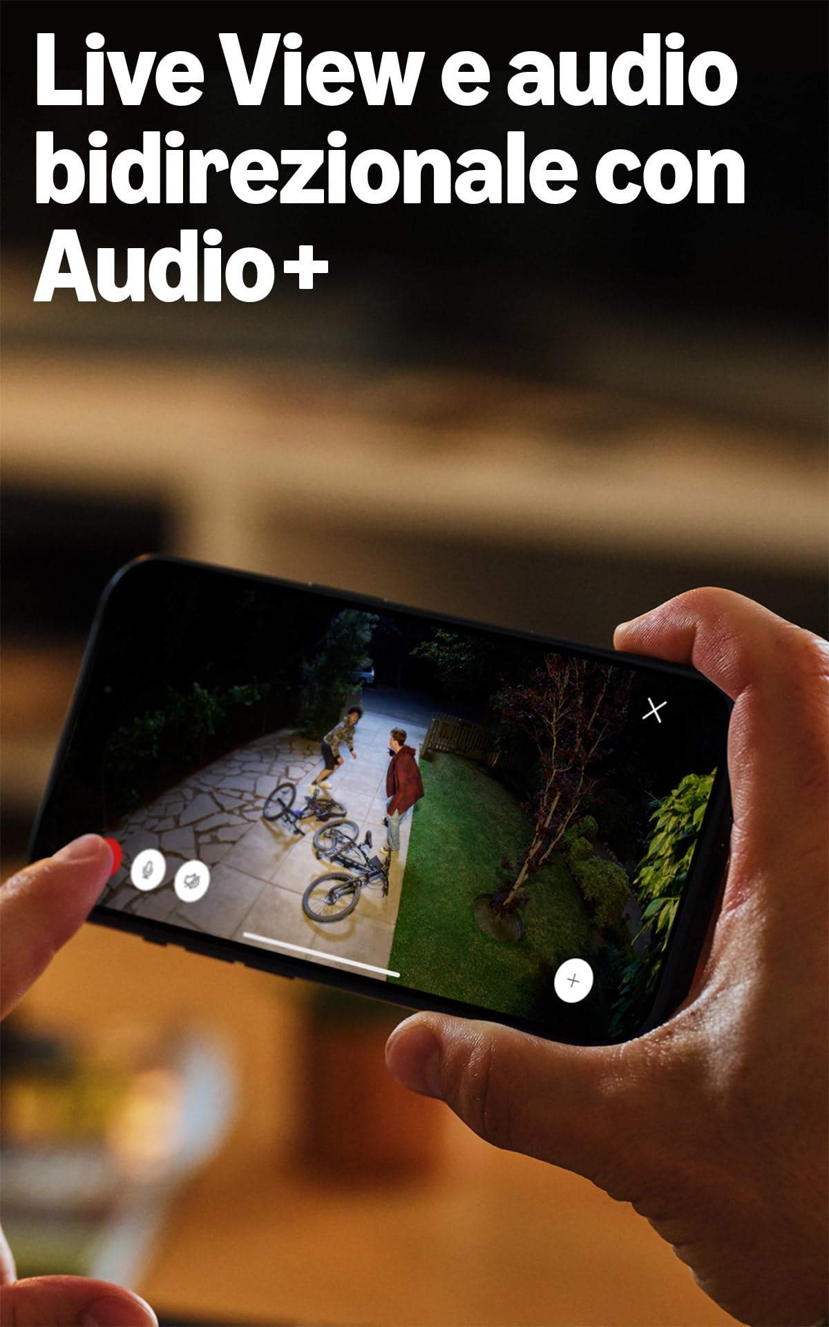 Ring videocamera Pro con proiettori (Floodlight Cam Pro, ultimo modello) | Videocamera di sicurezza esterna | Retinal 4K, Zoom 10x, 2000 lumen | Prova gratuita di 30 giorni piano d'abbonamento Ring