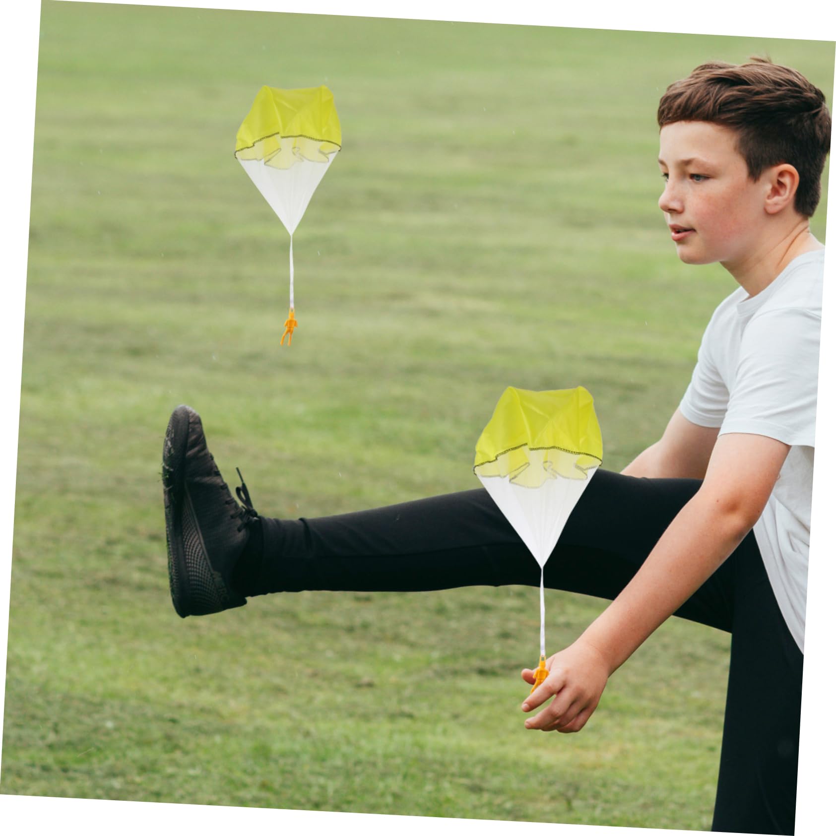 GALPADA Quality Material 6pcs Parachute Toys Flying Toys for Kids Hand Throwing Soldiers Parachute Game Random Style