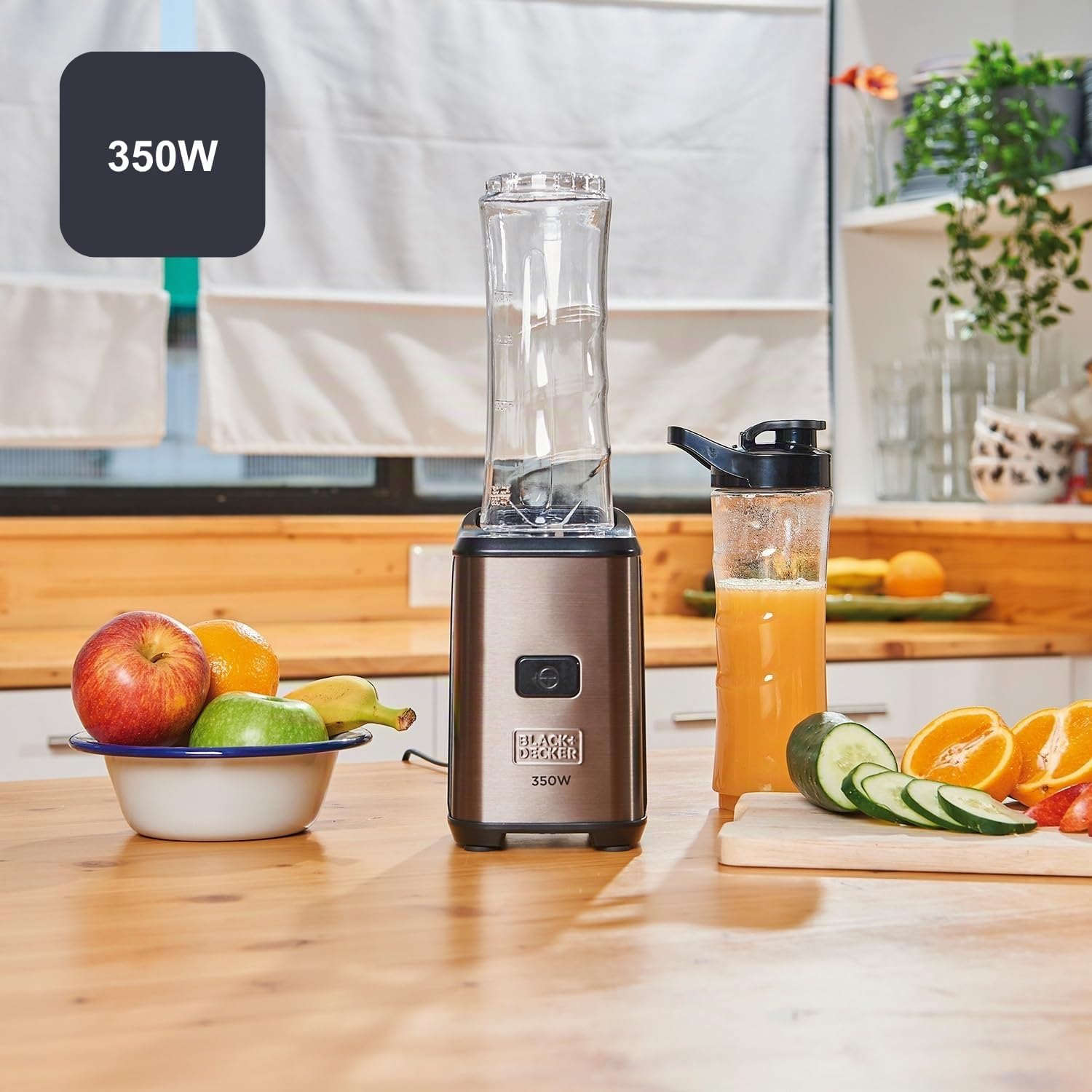 BLACK+DECKER - Mini batidora portátil BXJBA350E | 350W | Smoothies y batidos | 2 botellas de 600 ml sin BPA | Tapa hermética | 4 cuchillas de acero inox | Ligera | Acabado negro e inox anti-huellas