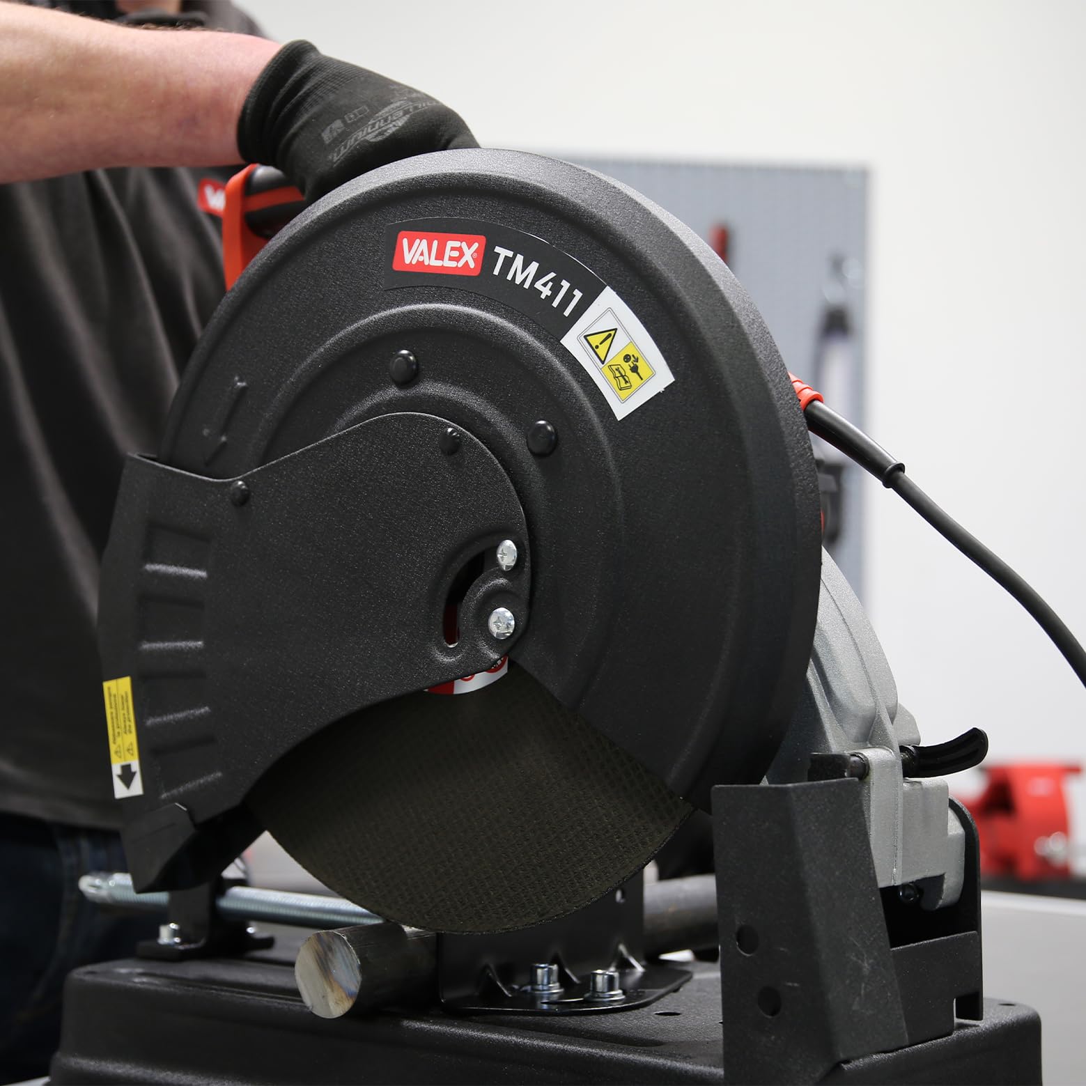 Valex TM411 Troncatrice da Ferro, 2100W, per Dischi Ø355mm, Capacità di taglio Ø90mm, Disco non fornito