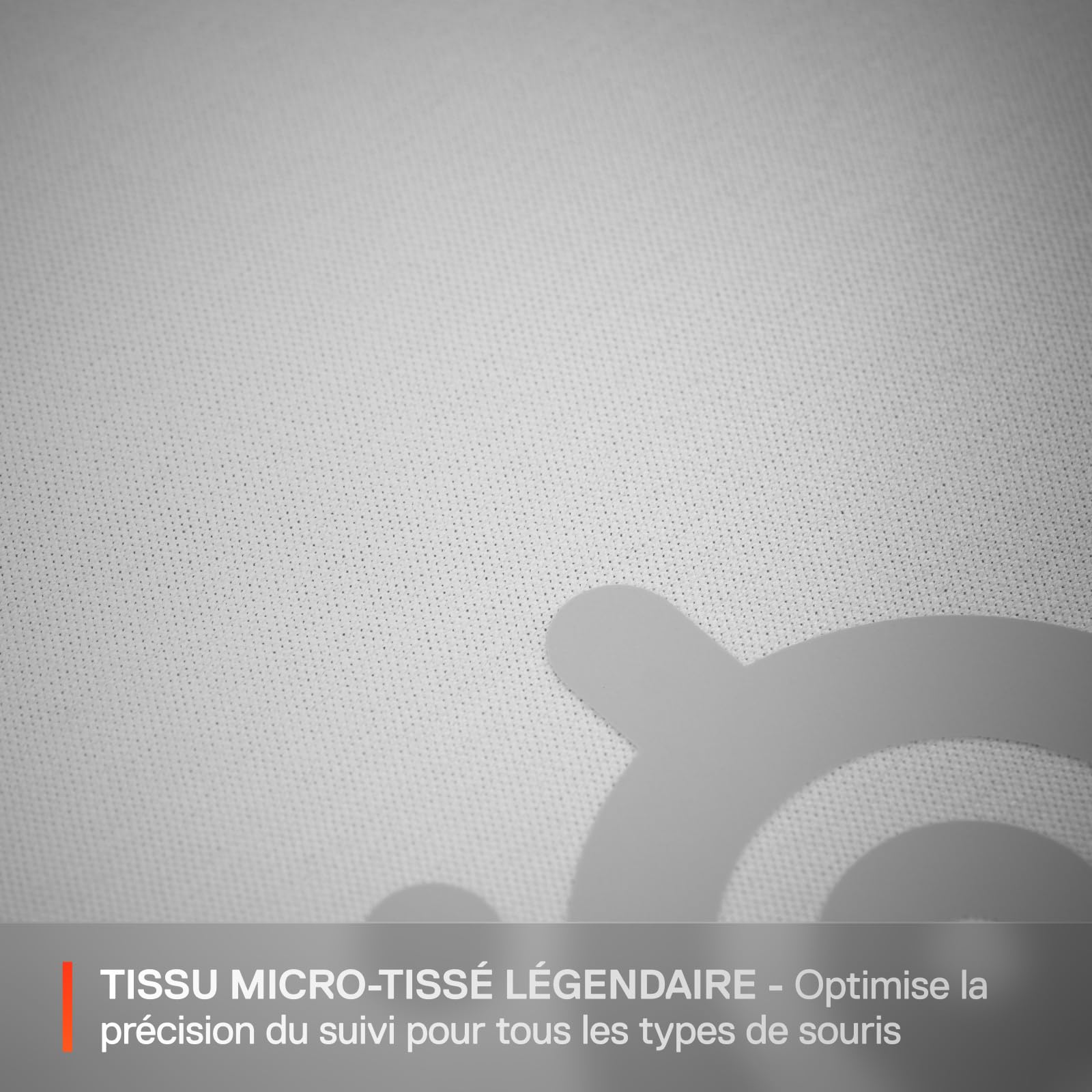 SteelSeries Tapis QcK Grand - Blanc - Base antidérapante en Caoutchouc - Suivi et stabilité de Pointe - Optimisé pour capteurs Gaming - 450 mm x 400 mm - FPS, MOBAs, RTS, MMO