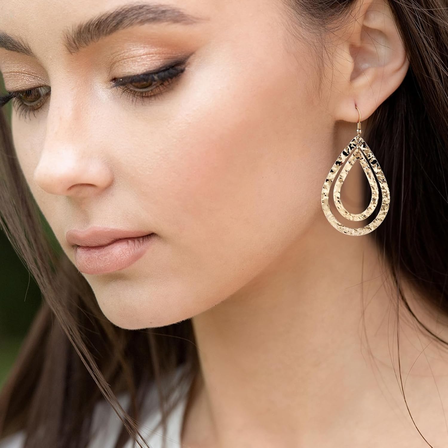 Large Hammered Gold Teardrop Earrings - Boho Vintage Big Dangle Drop Earrings for Women - Image 3