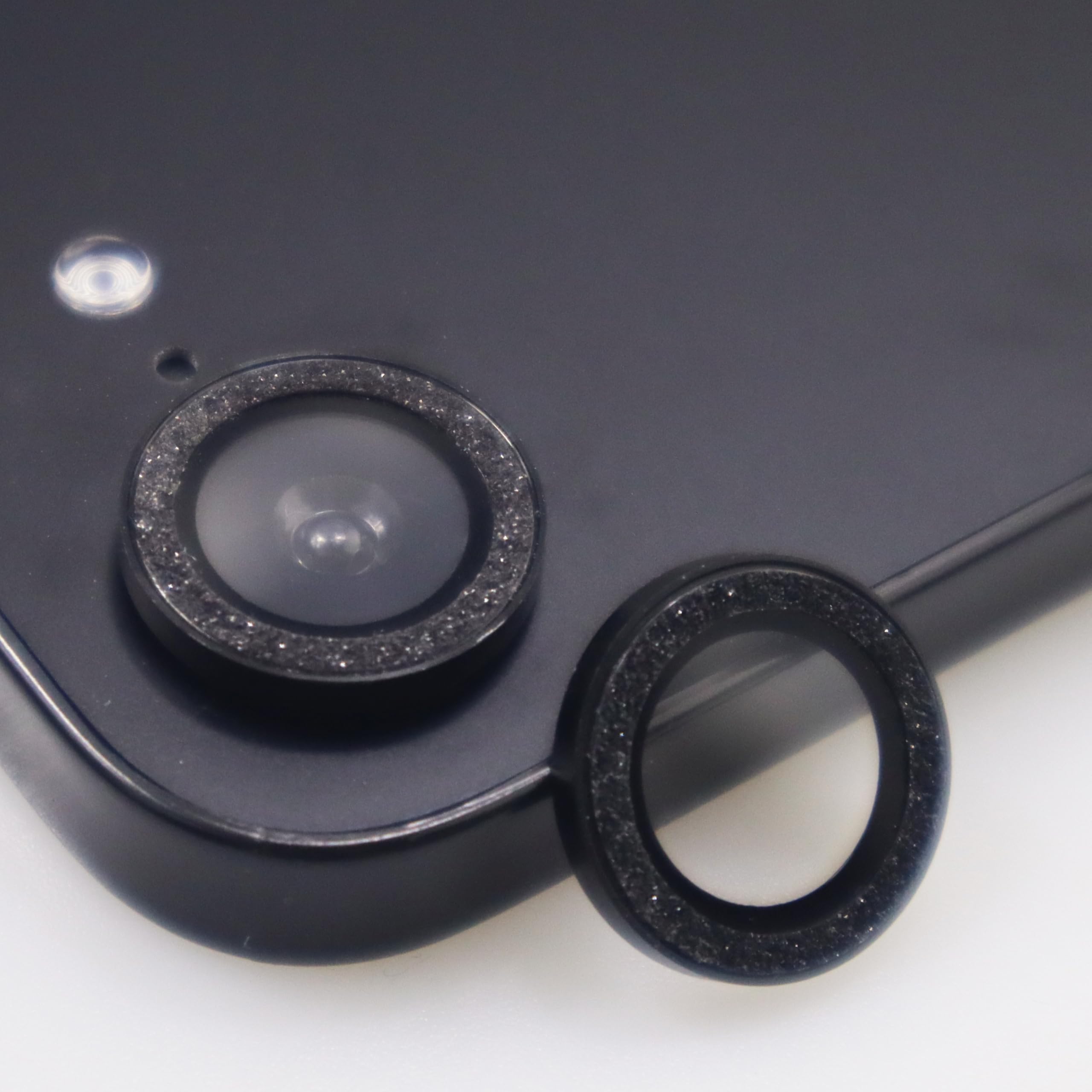 BONVAN Protezione Fotocamera Con Strass Per IPhone 15 / 15 Plus - Bordo In Metallo E Cristallo, Vetro Temperato (Argento)