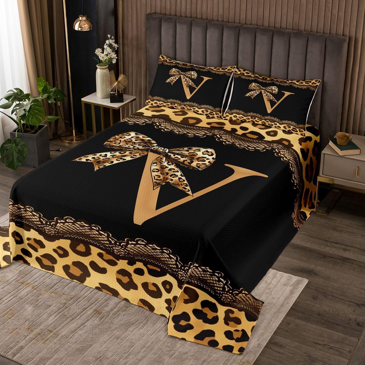 Feelyou Bowknot Leopard Bedspread 3 Pieces King Size Cheetah Coquette Bow Coverlet Set Soft Cozy Personalized Initial L Lightweight Quilted Coverlet for All Season with 2 Pillowcases