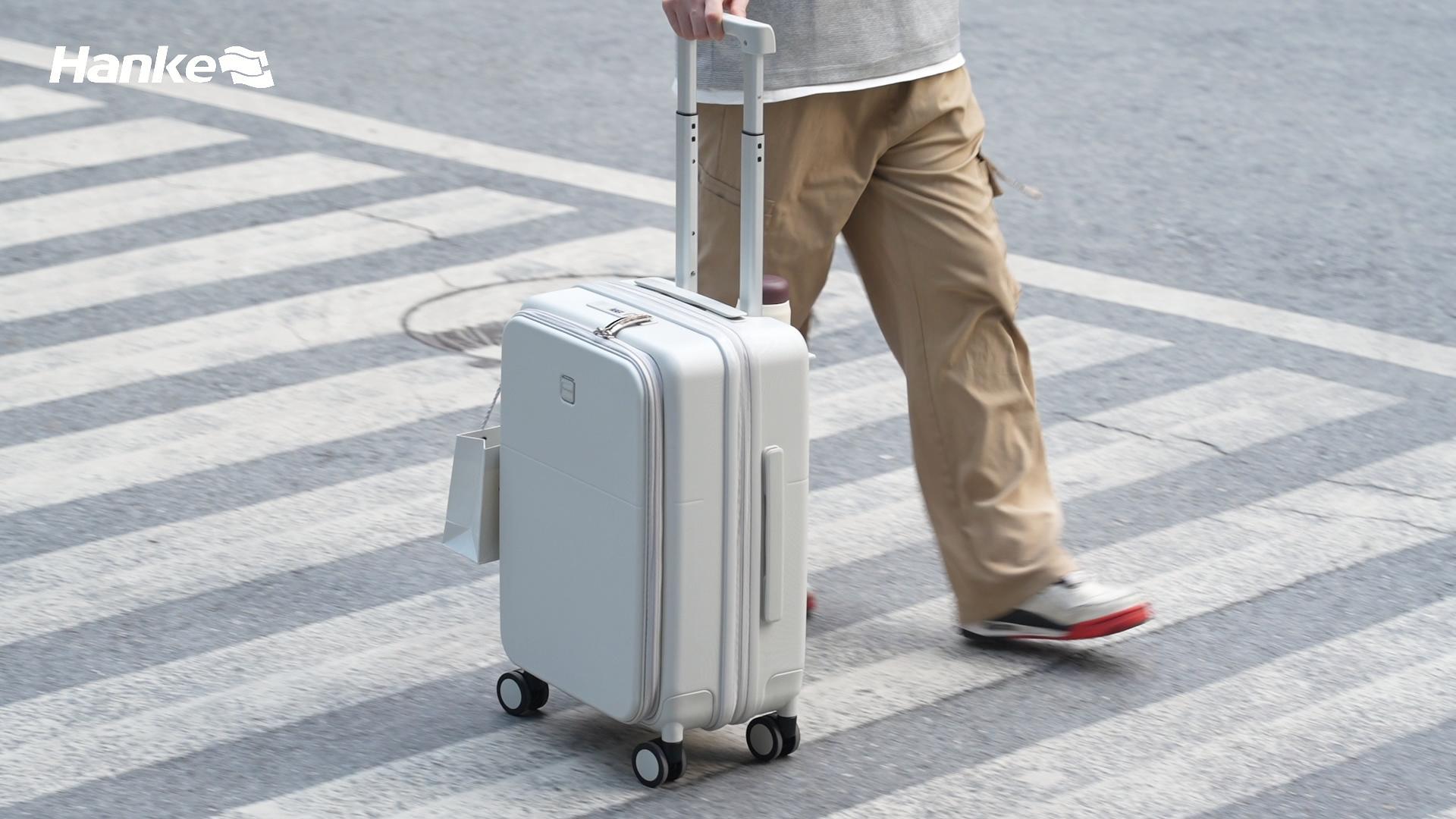 Amazon.com | Hanke 20 Inch Expandable Carry On Luggage with Cup