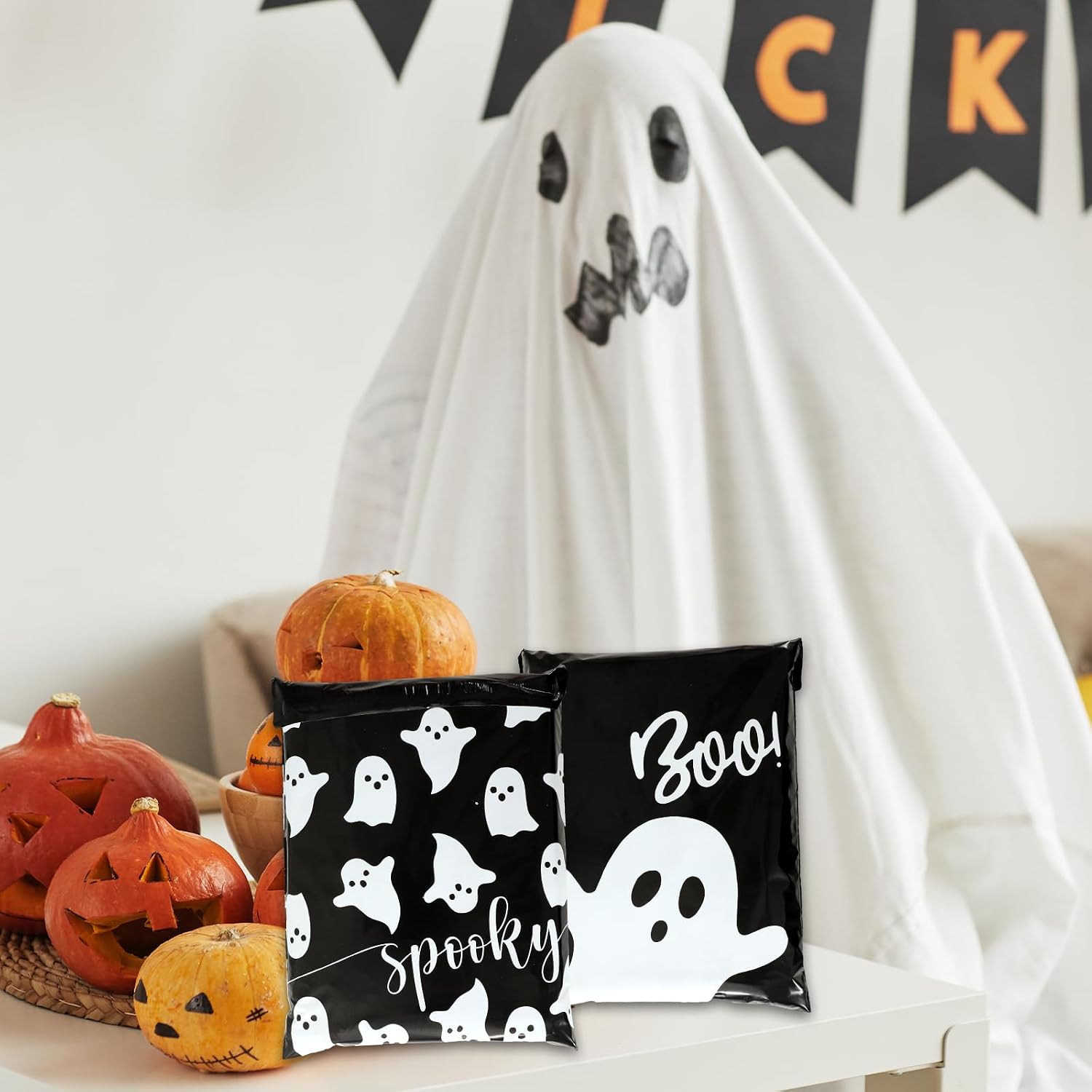 JarThenaAMCS 100 Pcs Halloween Ghost Poly Mailers 10 x 13 Inch Black White Ghost Boo Envelope Mailers Double-Sided Self-Sealing Plastic Packaging Mailing Bags for Small Business Clothing