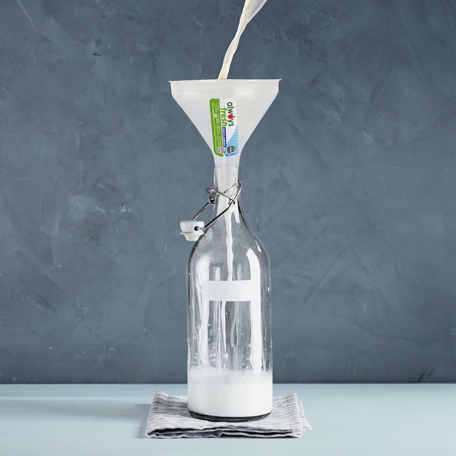 Small Funnel - Natural - Clear - Food Storage, Portion Control, Dishwasher Safe, Microwave Safe
