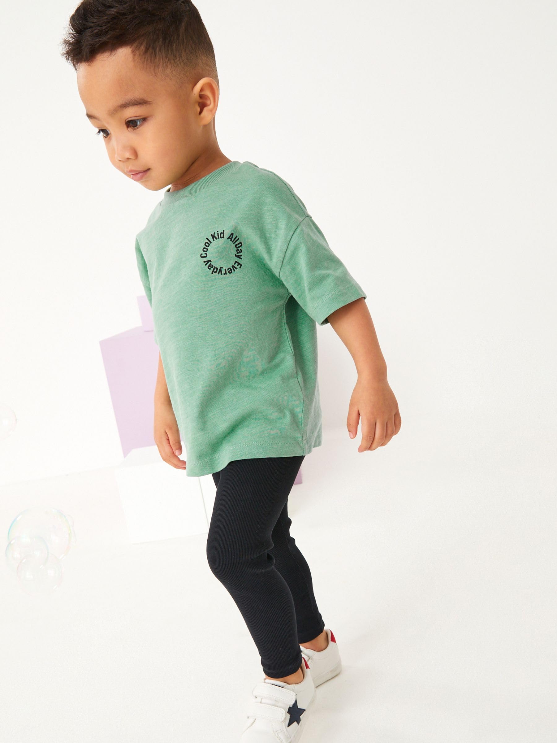 NEXT Jungen Standard Kurzarm-T-Shirt und Leggings im Set 62-122