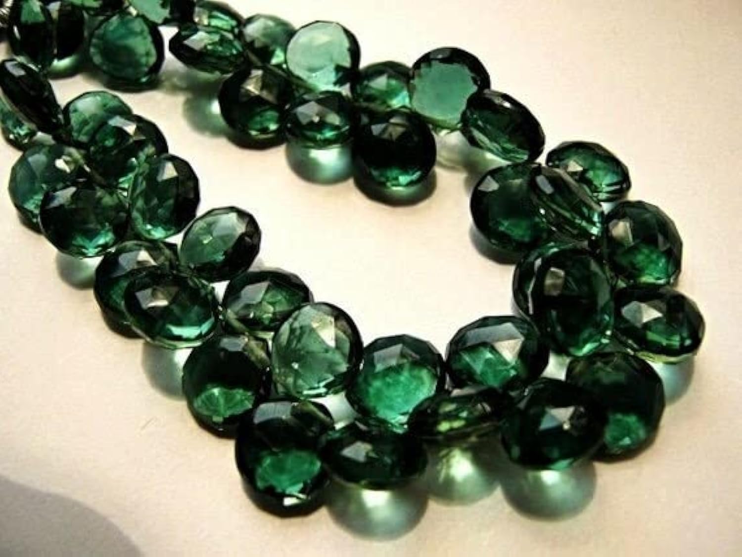 Green Hydro Quartz Gemstone Bead briolette cœur 9mm, pierre verte facettée pour création bijoux