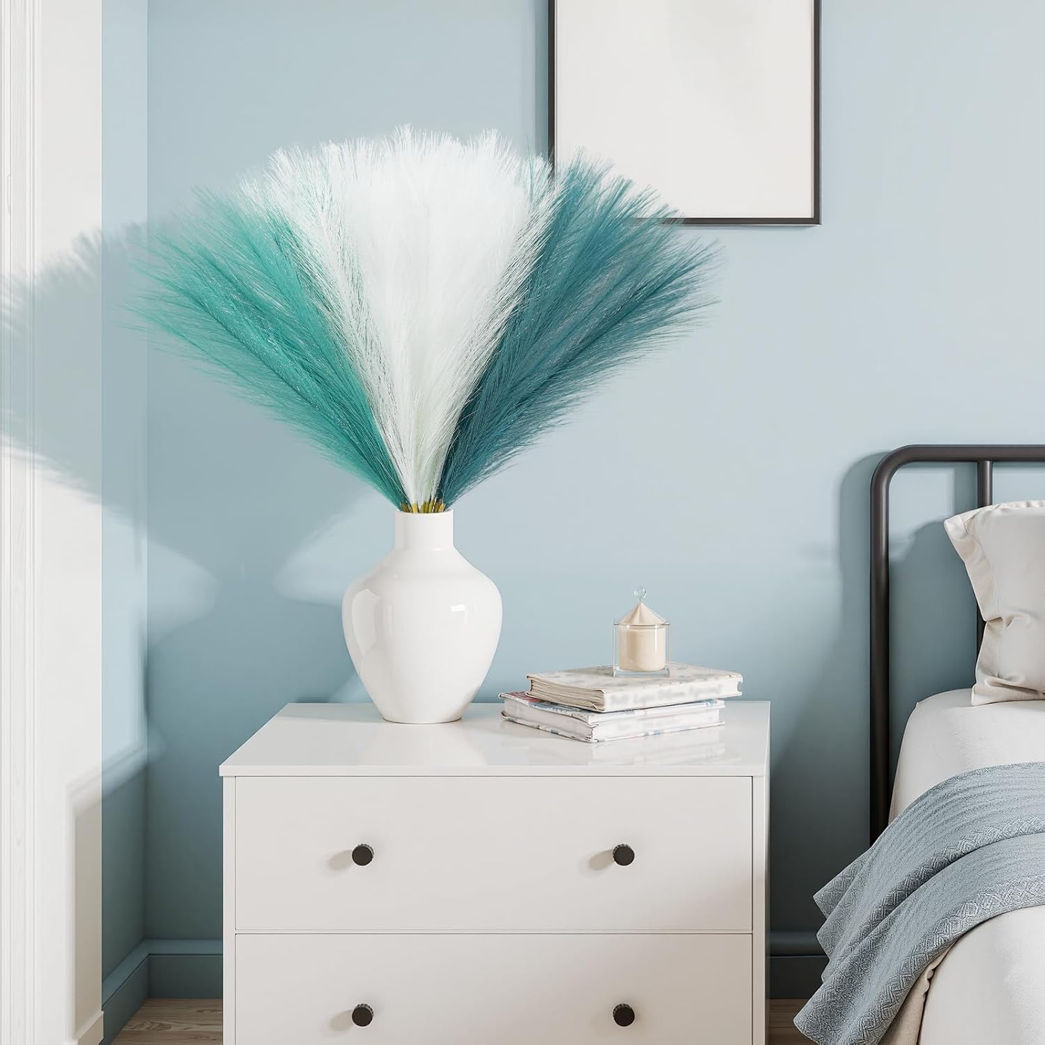 Agusbagli 150pcs Teal Blue Faux Pampas Grass, 21.6in Fluffy Artificial Colored Pompas Grass Short Blush Fake Pampas Stems Vase Filler Flower Arrangement for Home Wedding Centerpieces Boho Decor