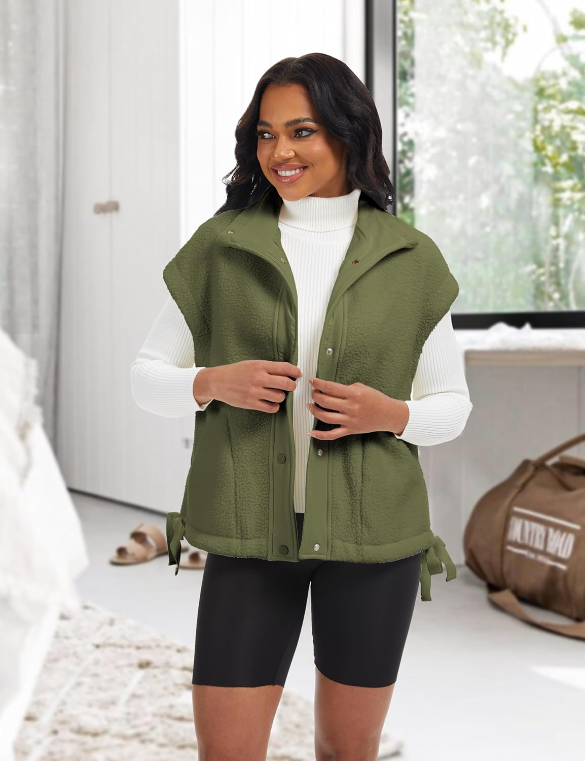 Sherpa Jacket for Women Casual Fleece Vest Oversized Sleeveless Outwear Warm Button Down Gilet with Pockets - Image 2