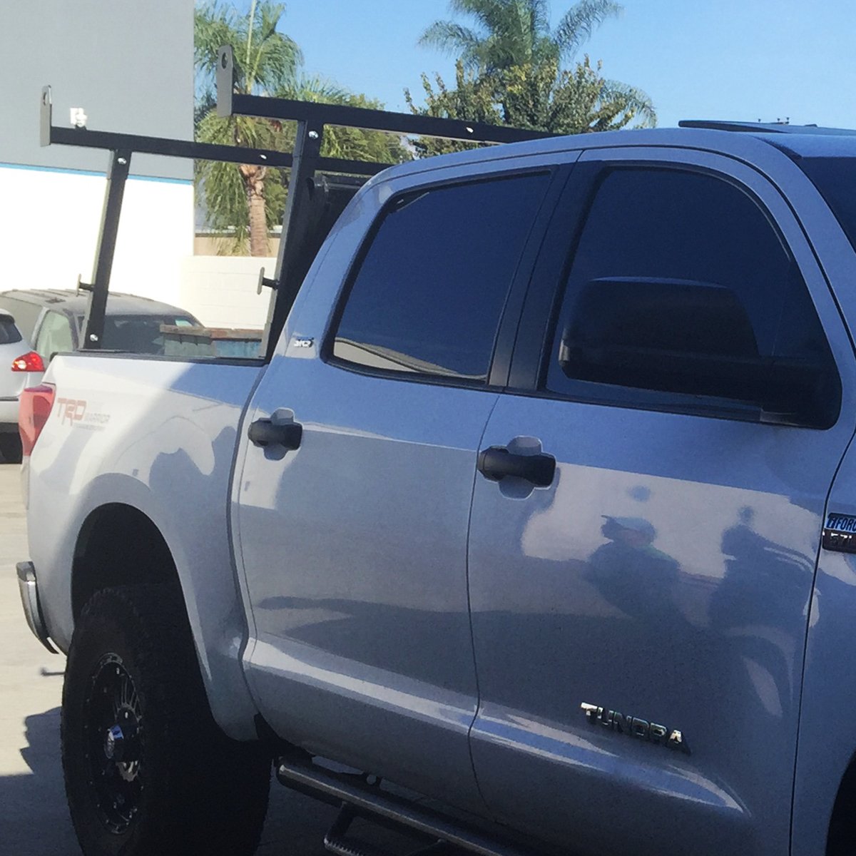 Apontus Universal Heavy Duty Adjustable Utility Truck Van Ladder Racks