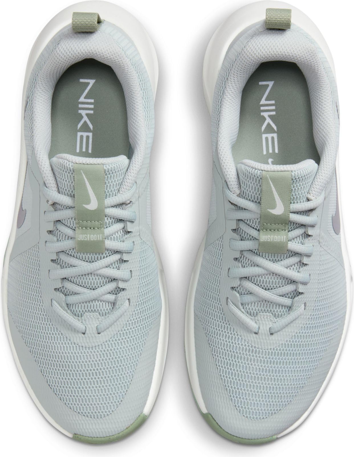 Nike MC Trainer 3 Workout-Schuh für Damen, FQ1830