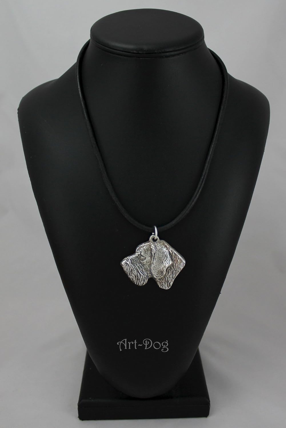 Art-Dog Dog Silver-Plated Pendant on a Leather Strap - Dog Necklace in Elegant Case – Silver Dog Necklaces for Men and Women – Dog Breeds Jewelry – German Wirehaired Pointer