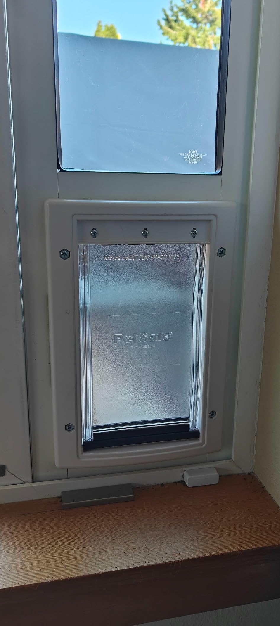 $47/mo - Finance Patio Pacific Pet Door for Horizontal Sliding Windows