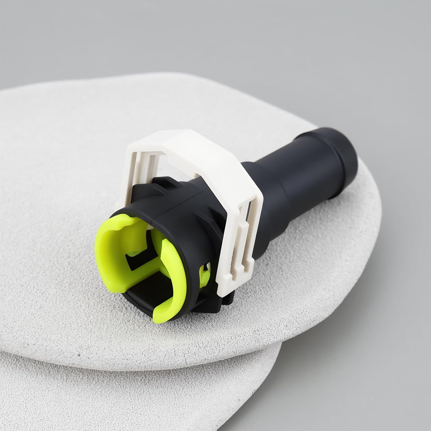 2pcs Straight Heater Hose Connectors D65161240 Compatible with Mazda 2 3 5 6 2004‑2012