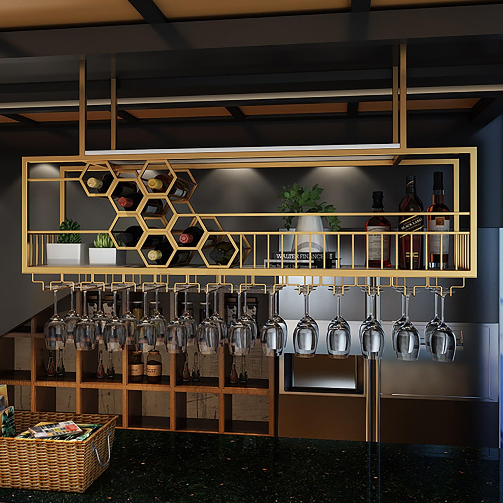 Présentoir à vin en métal haut de gamme et étagères flottantes au design industriel épuré