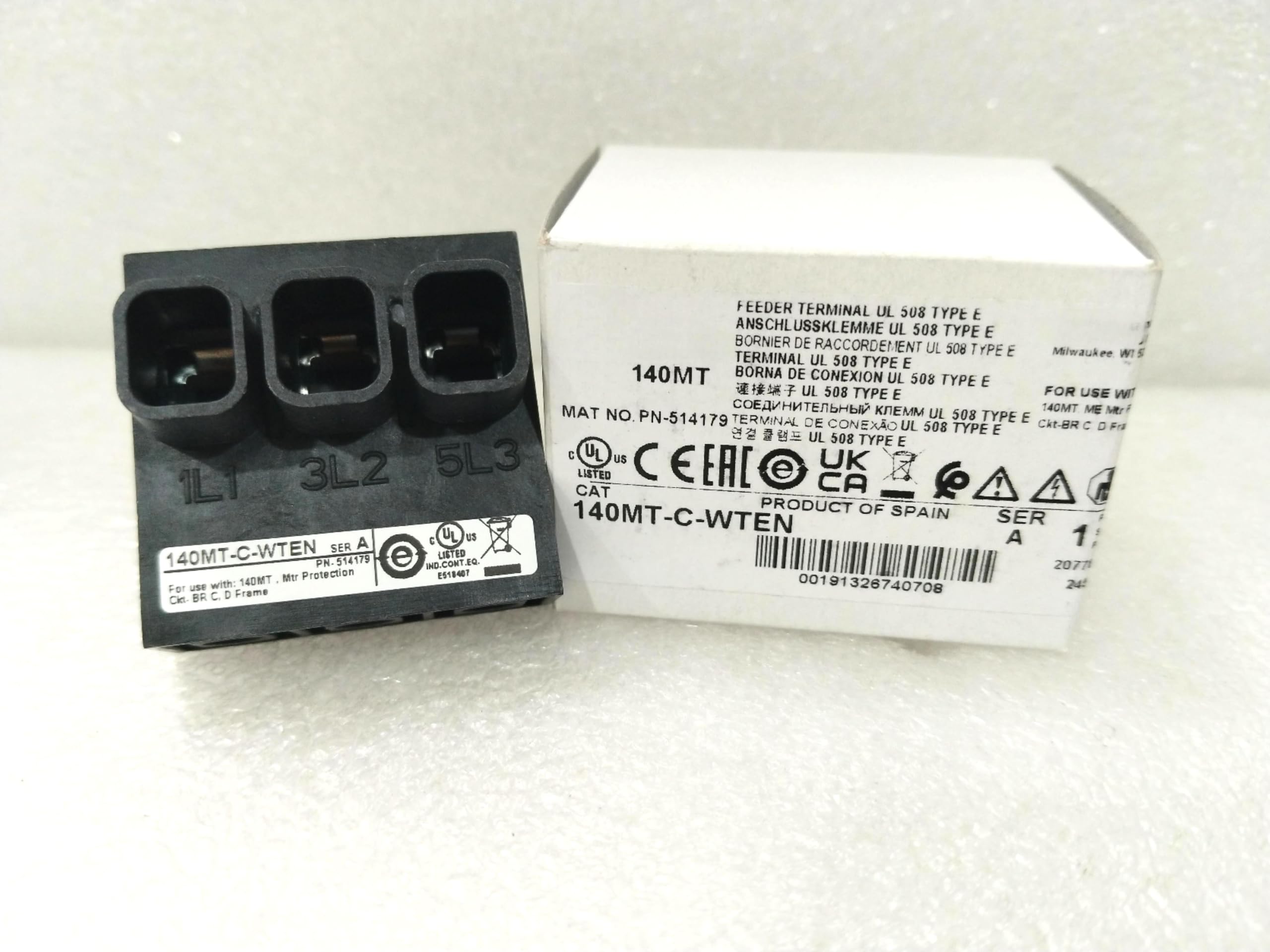 140MT-C-WTEN,140MT Accessories,Compact Bus Bar Feeder Terminal,64A,Commoning Link Feeder Terminal for 140MT,Original Packaging,Never Used,in Stock,