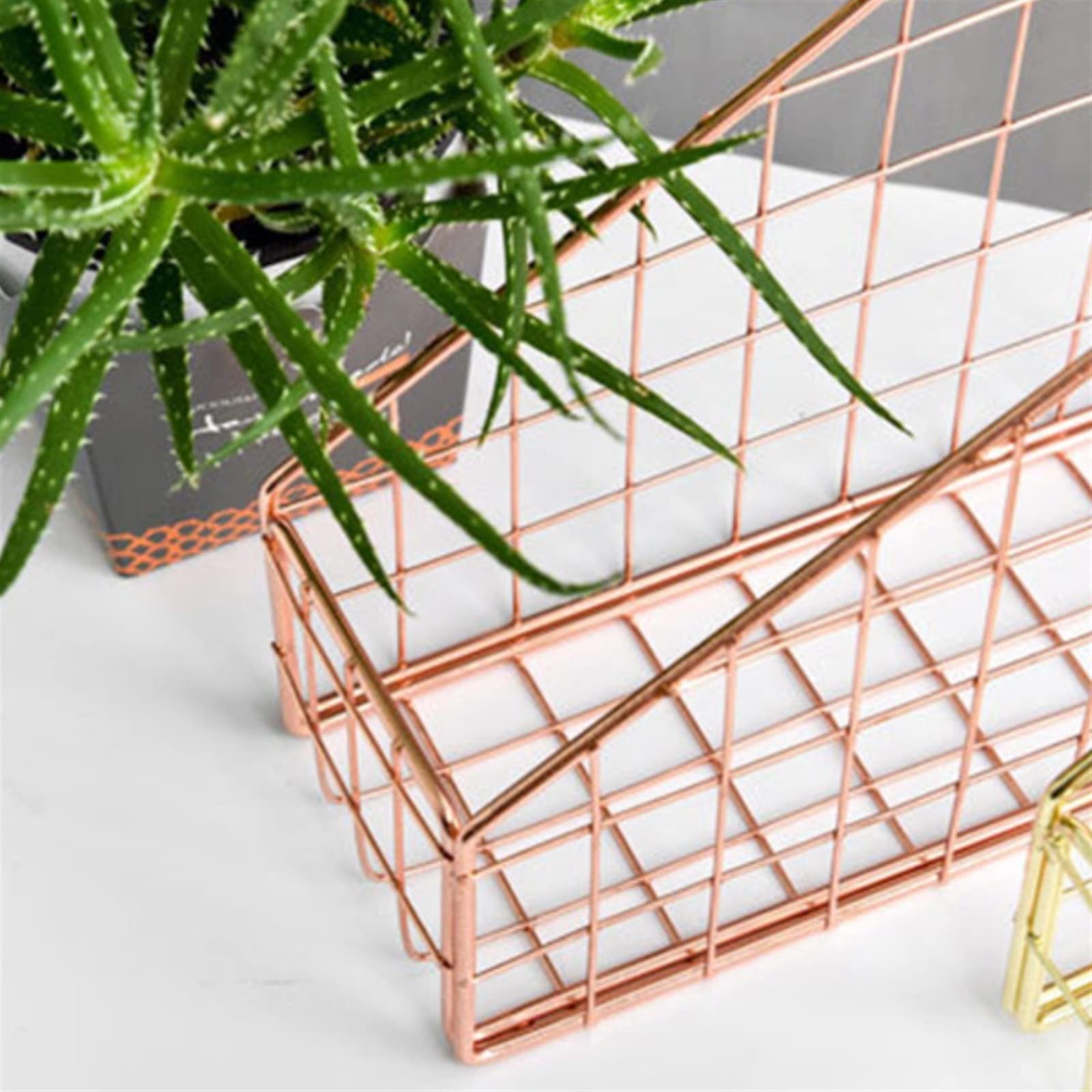 Scaffale portaoggetti per documenti, griglia in ferro, organizer per scrivania, scaffale da scrivania in stile nordico per documenti, riviste e penne, soluzione perfetta per l'ufficio