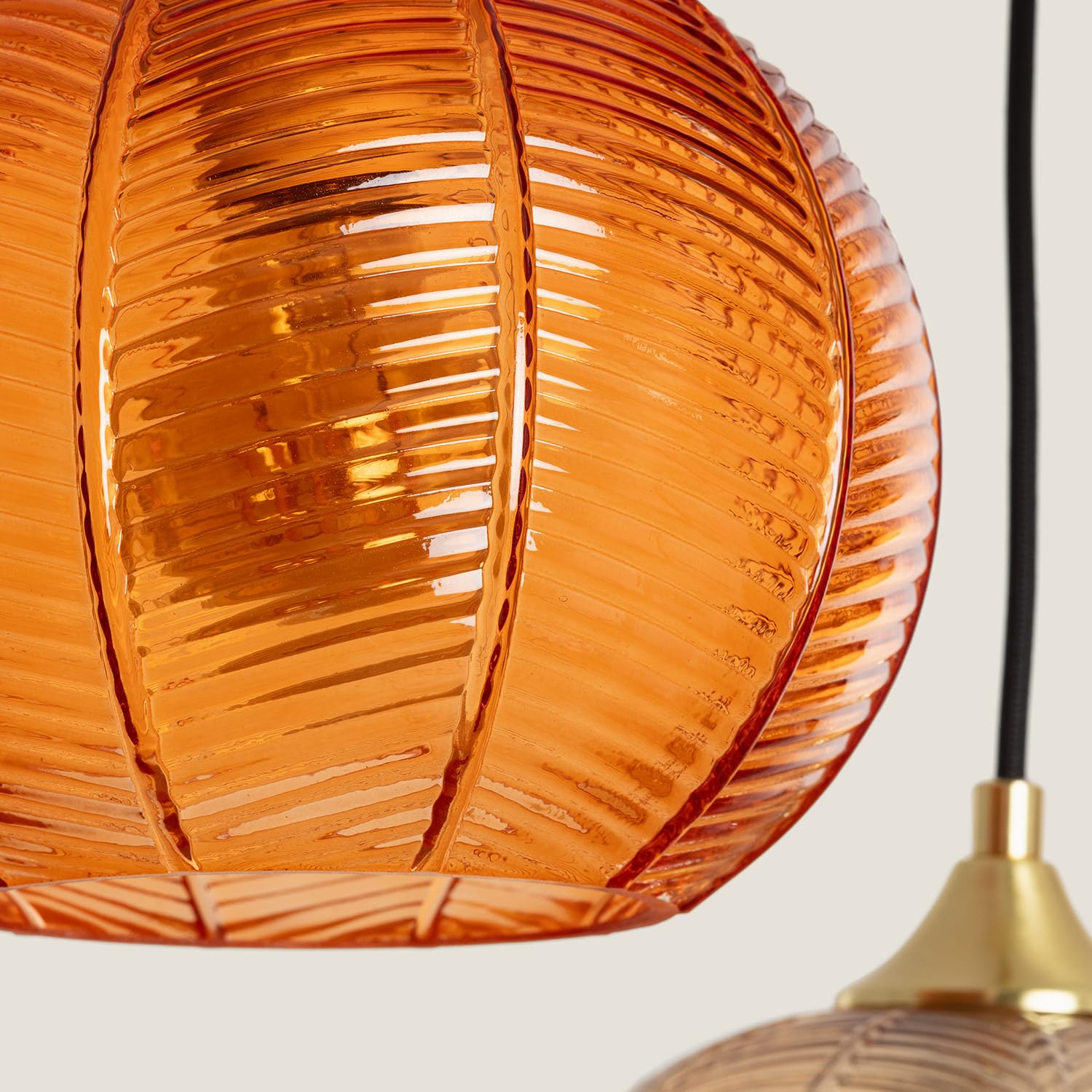 LEDKIA Lampada a Sospensione Vetro Tri Klimt Multicolore | Design Classico Anni Venti | Compatibile con Lampadine E27 | Per Soggiorno, Cucina, Camera | IP20