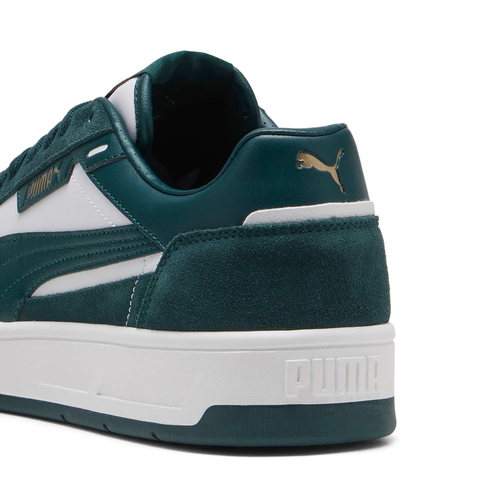 PUMA Erwachsene Court Classic Sneakers aus Wildleder