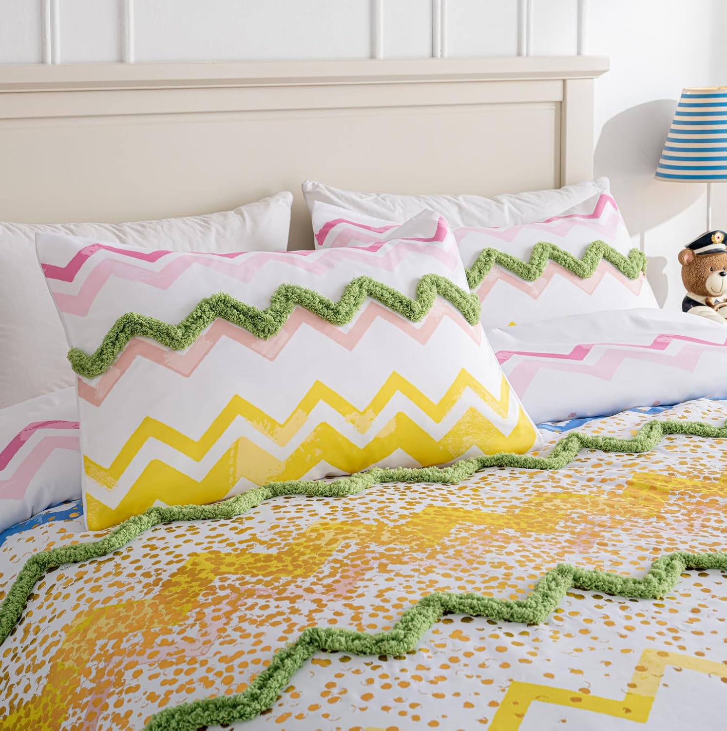 Duvet Set with Colorful Chevron Tufted & Gold Foil Print, Soft Brushed Microfiber 3-Piece Bedding Duvet Cover Set, Queen