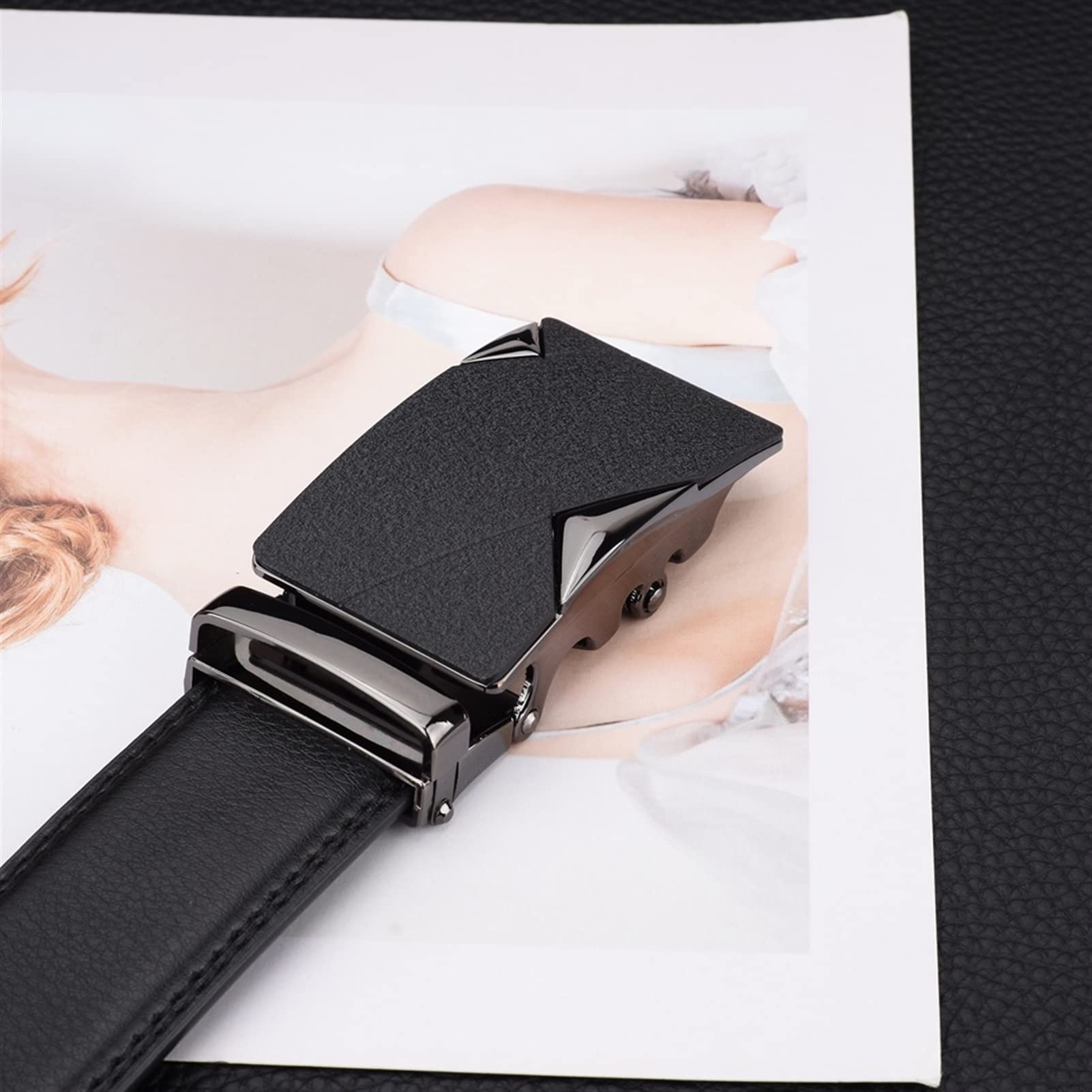 Cintura, Cinghie di Fibbia Automatica in Lega di Cinghia in Pelle for Uomini Regali di Larghezza 3,5 cm (Belt Length : Length 110cm, Color : Nero)