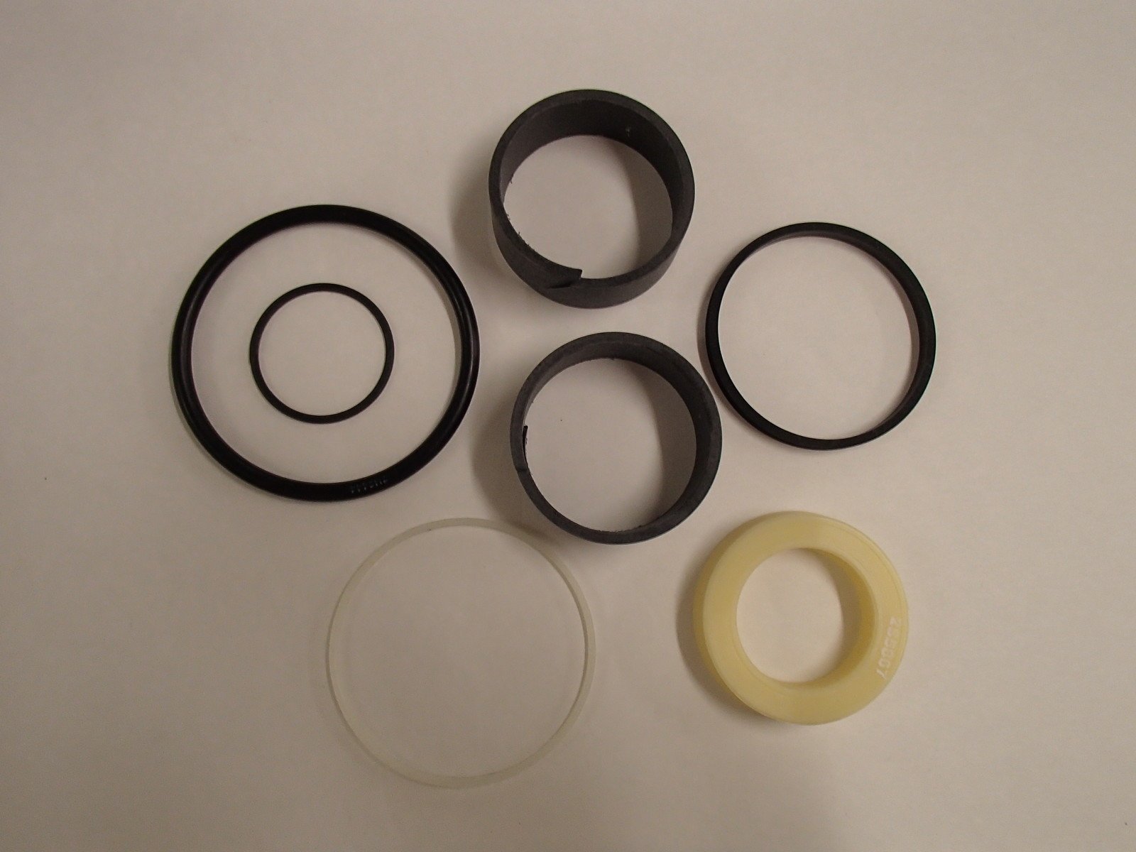 One New Track Adjuster Seal Kit Fits CAT, Fits CAT, Fits Caterpillar 933, 955C, 955E, D4C, D4D, D4E, D5B, D5E, D6B Models Interchangeable with 904400, 904400-A, BD904400, BD904400-A, FIG4400