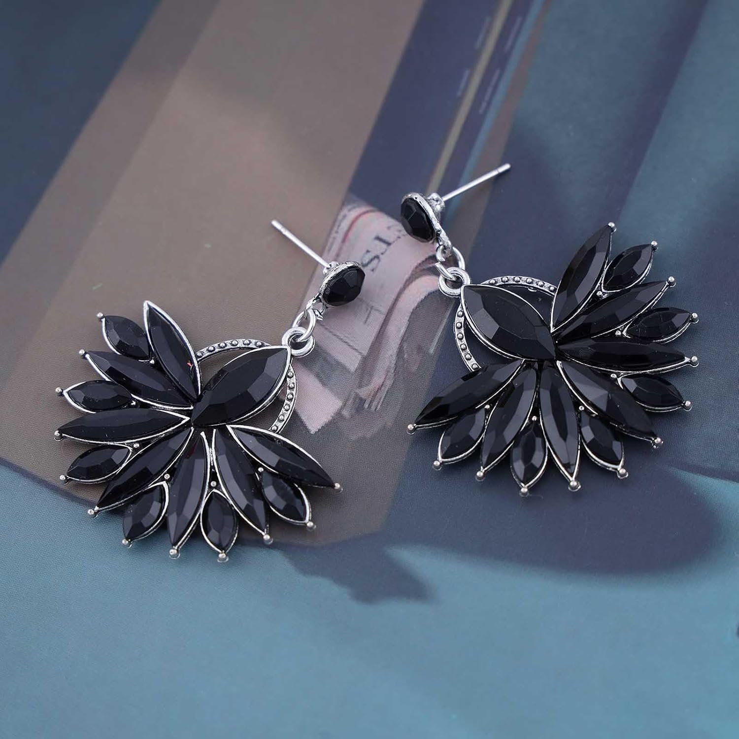 Cluster Crystal Wedding Earrings Marquise Cubic Zirconia Earrings Silver Chandelier Crystal Dangle Earrings Sparkly Rhinestone Bridal Earrings Jewelry for Women - Image 3